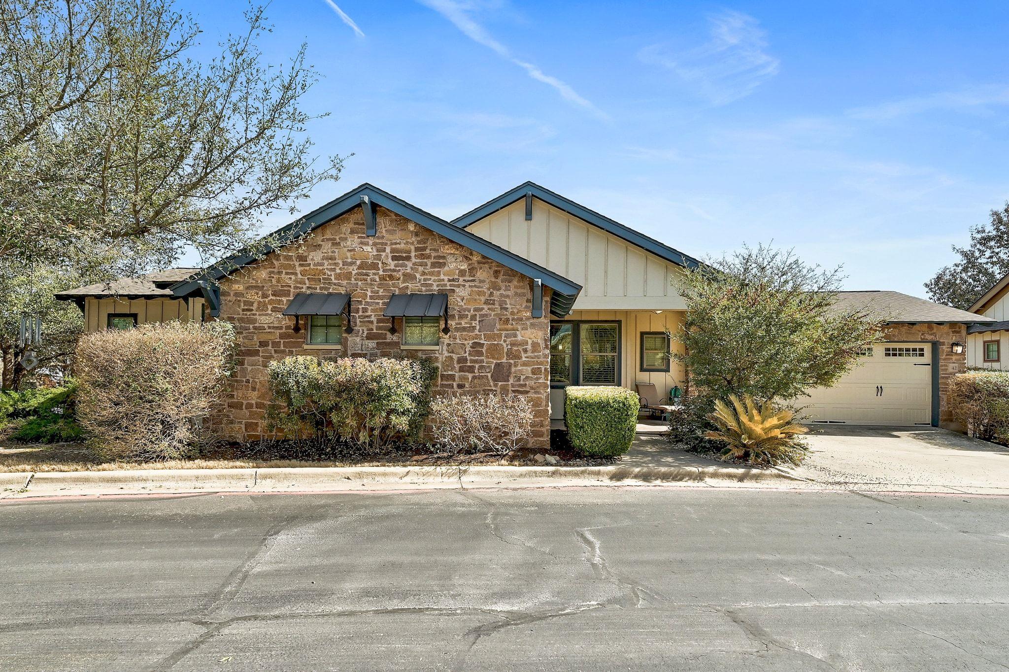 Single Family Residence