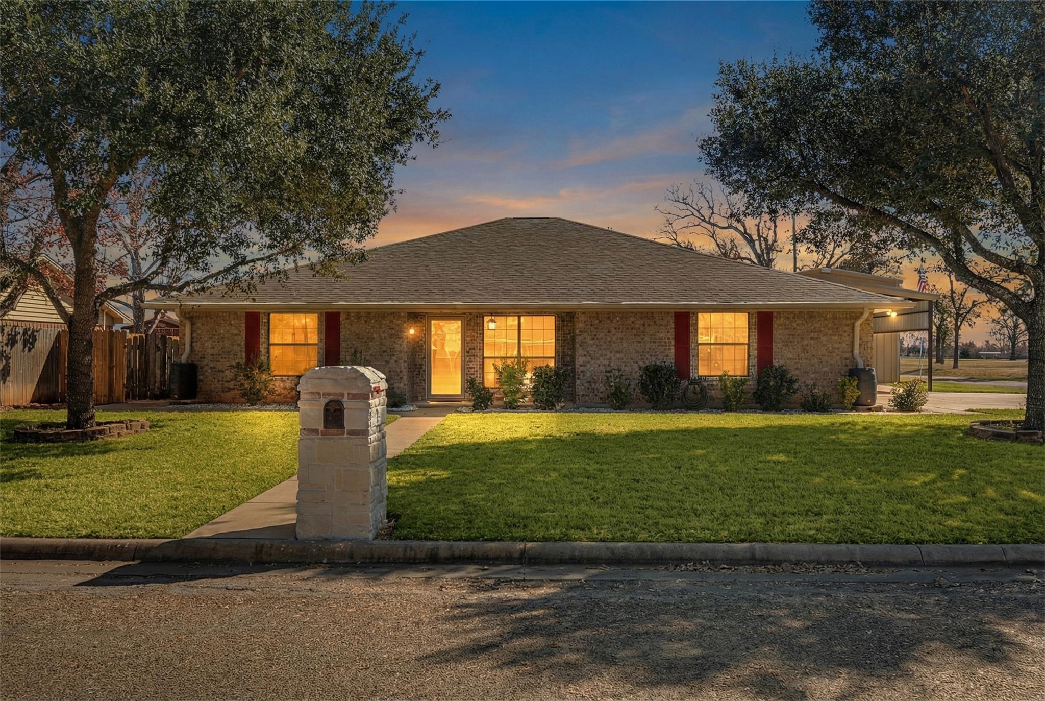 Single Family Residence