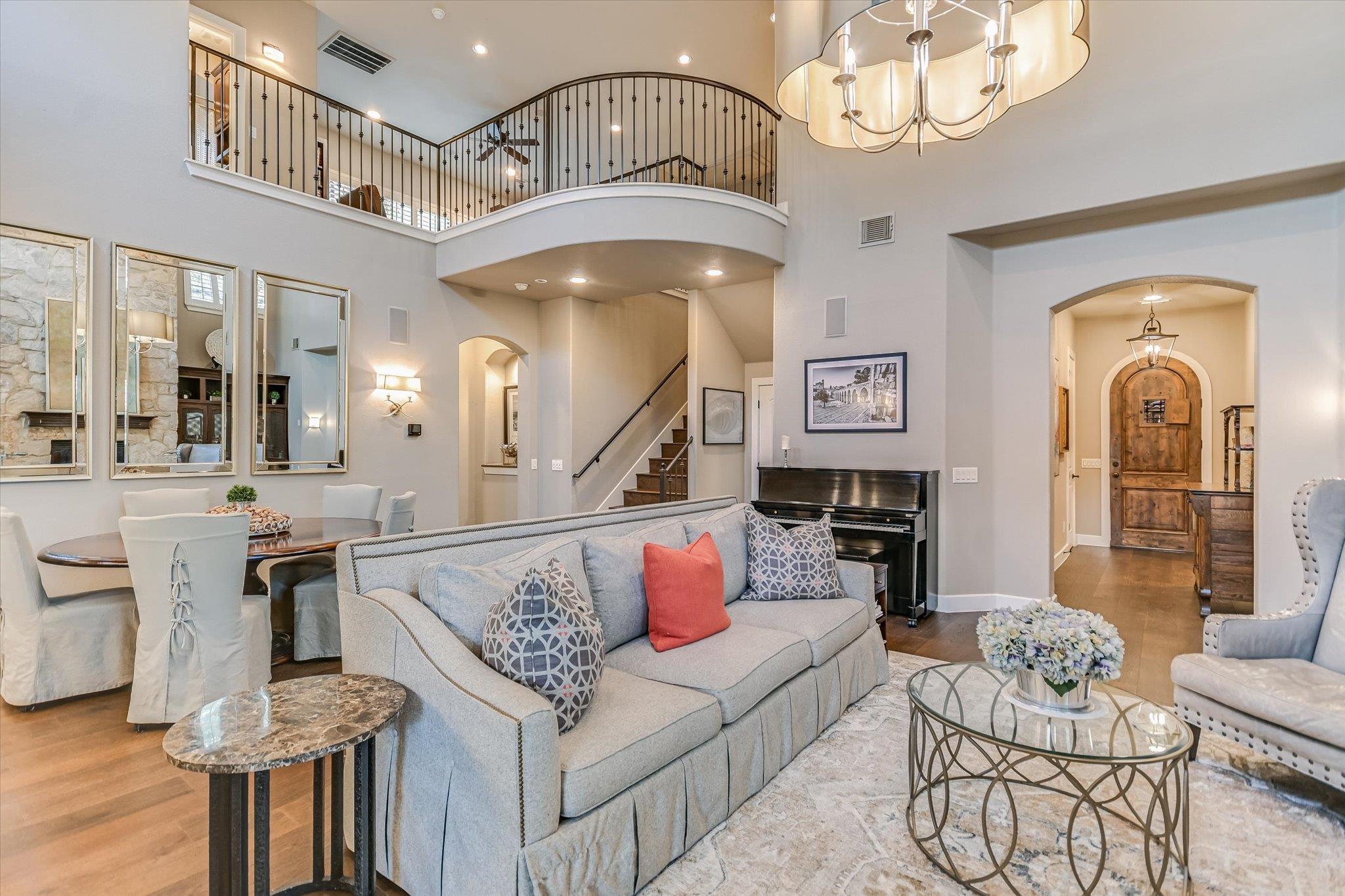 Single Family Residence