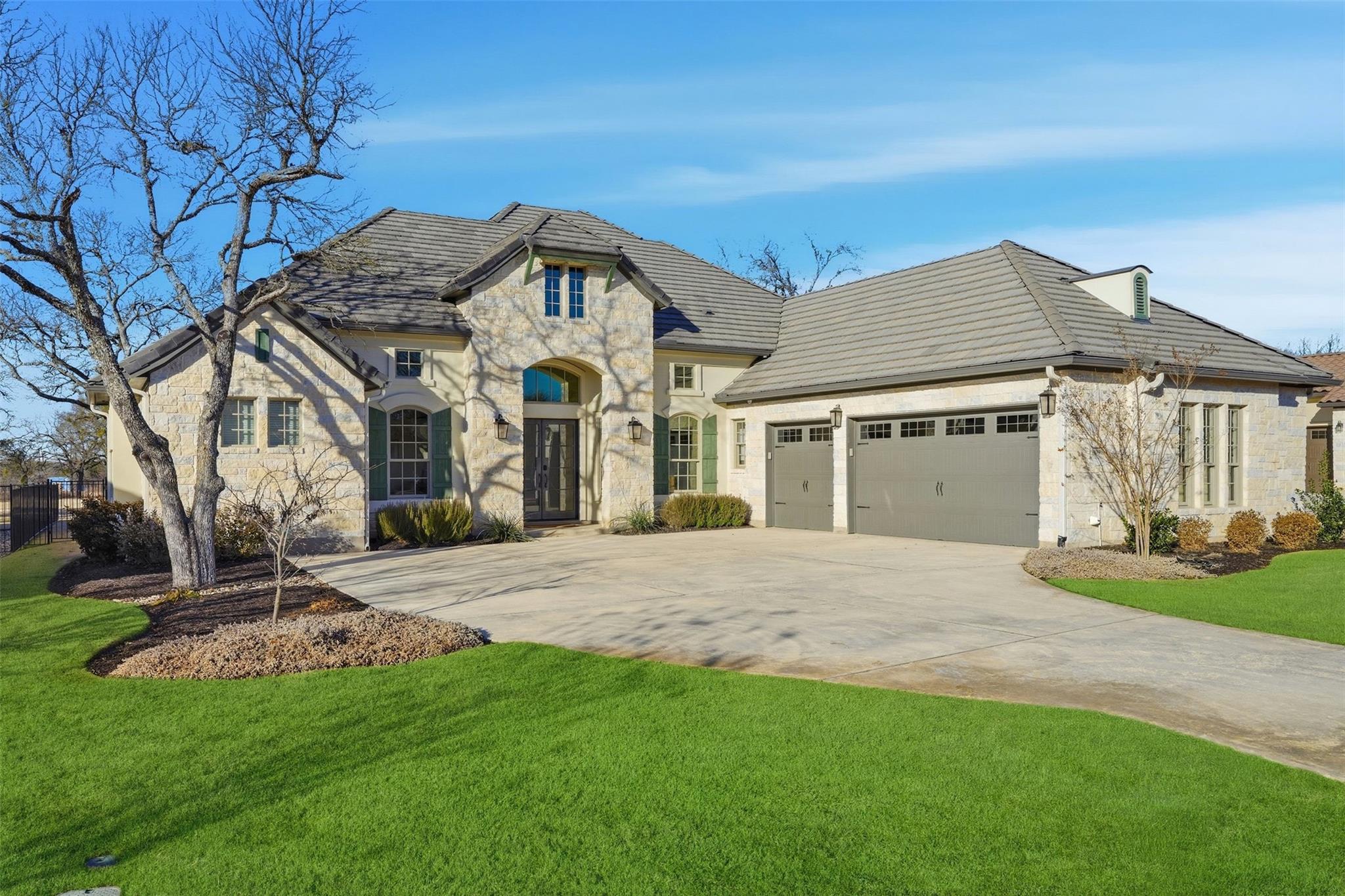 Single Family Residence