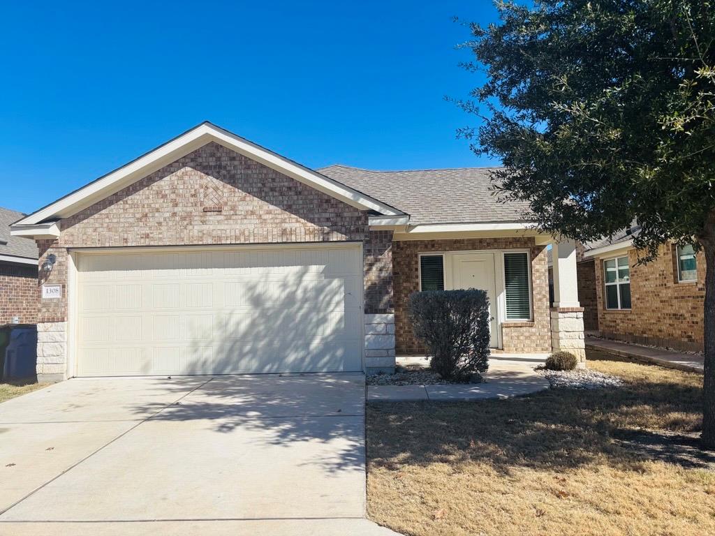 Single Family Residence