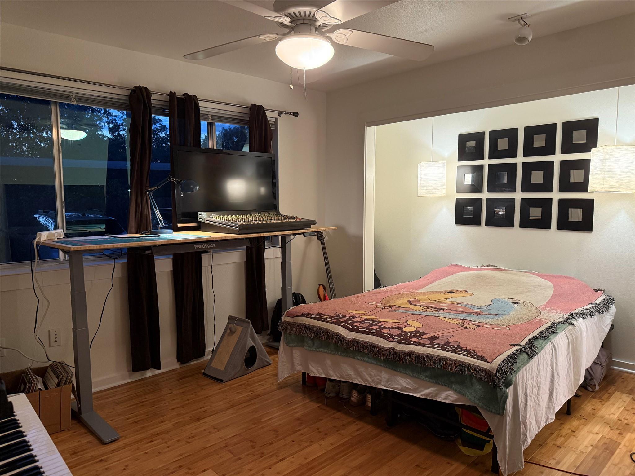 Photo 22