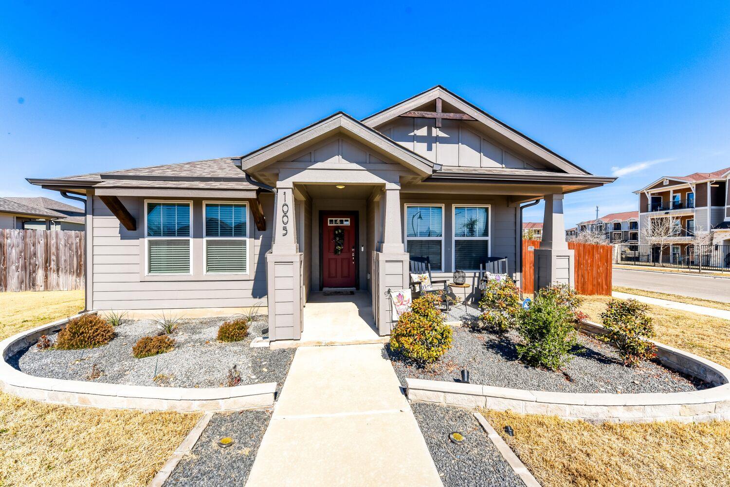 Single Family Residence