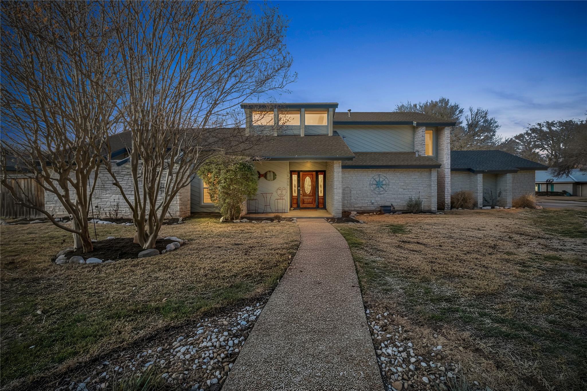 Single Family Residence