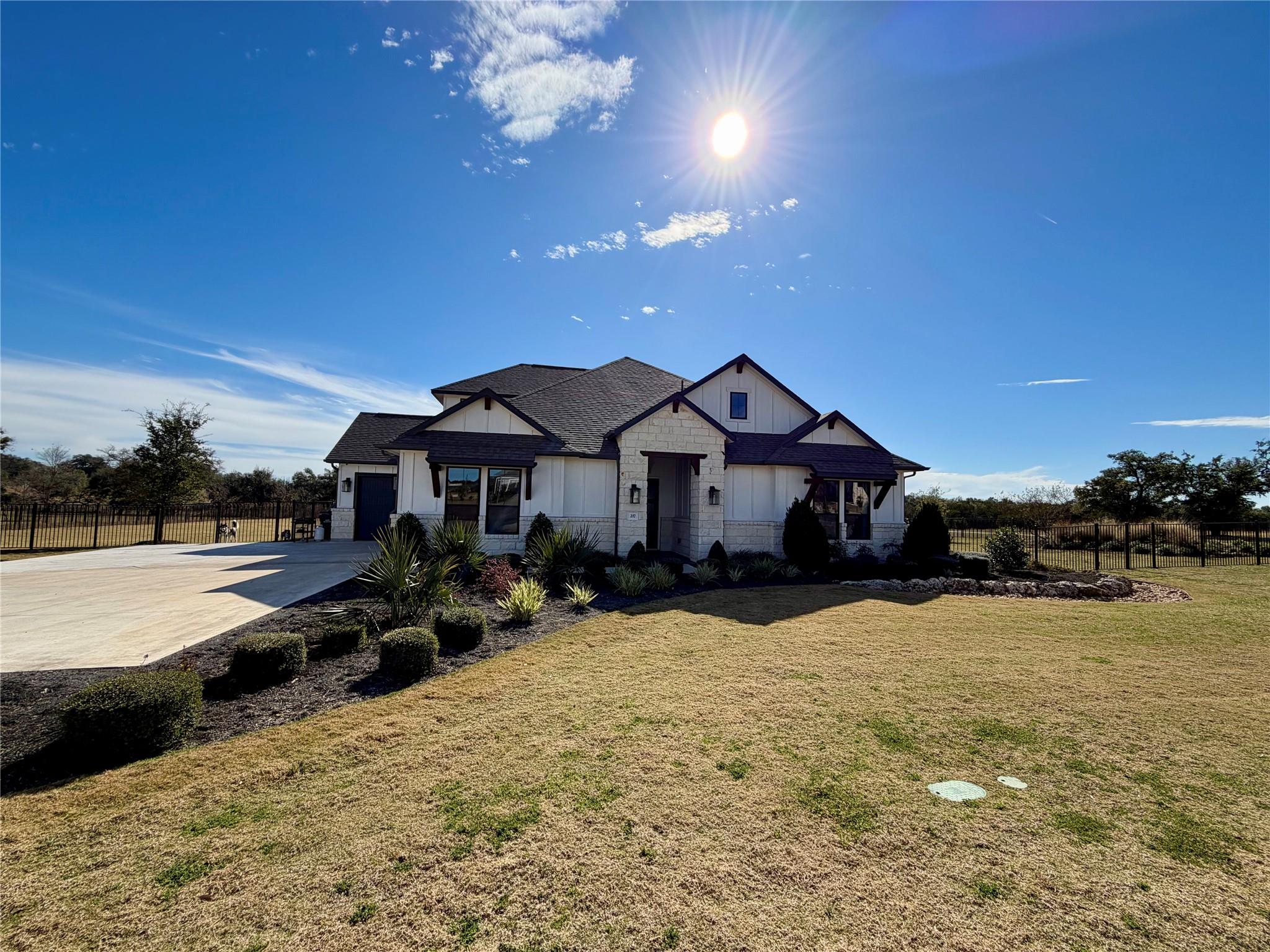 Single Family Residence