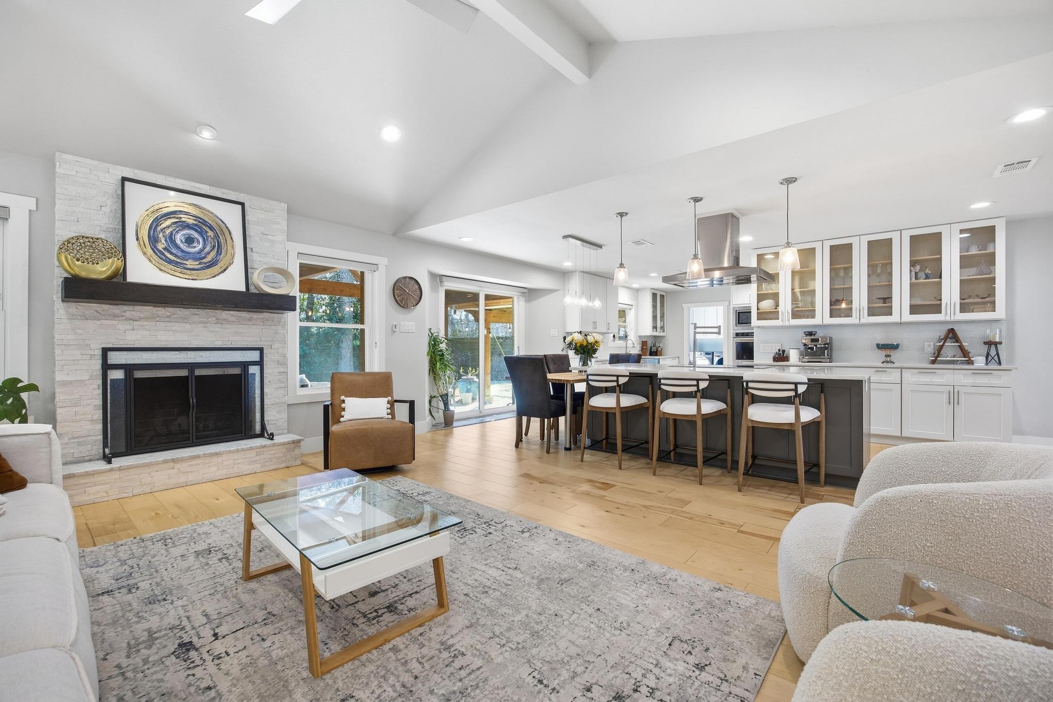 Single Family Residence