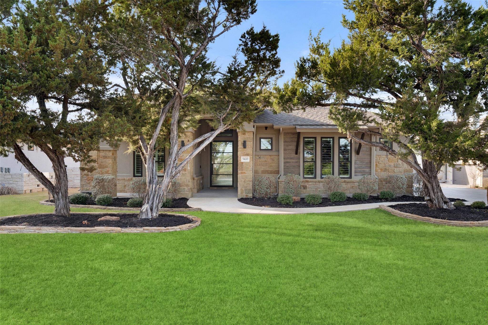 Single Family Residence