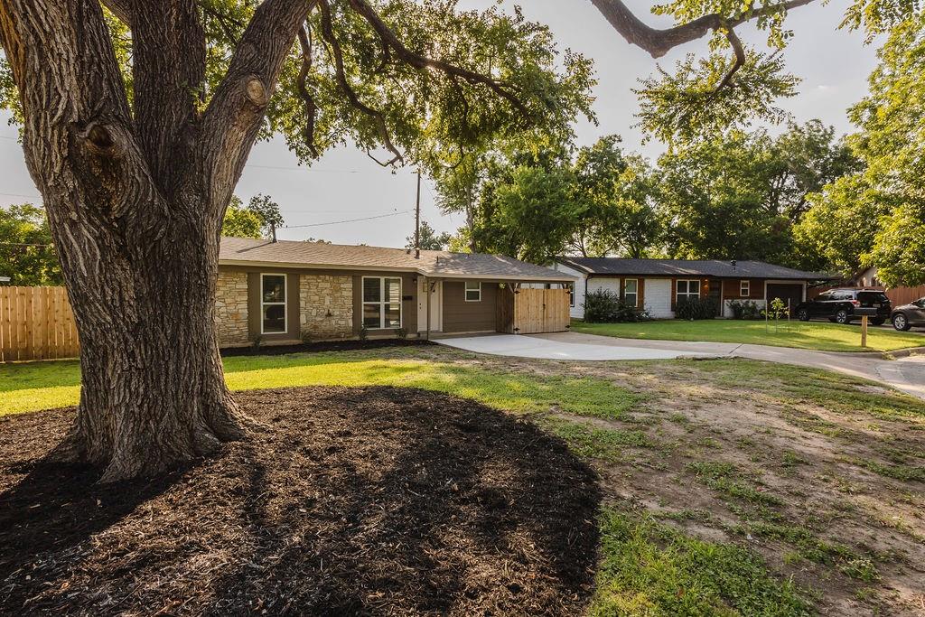 Single Family Residence