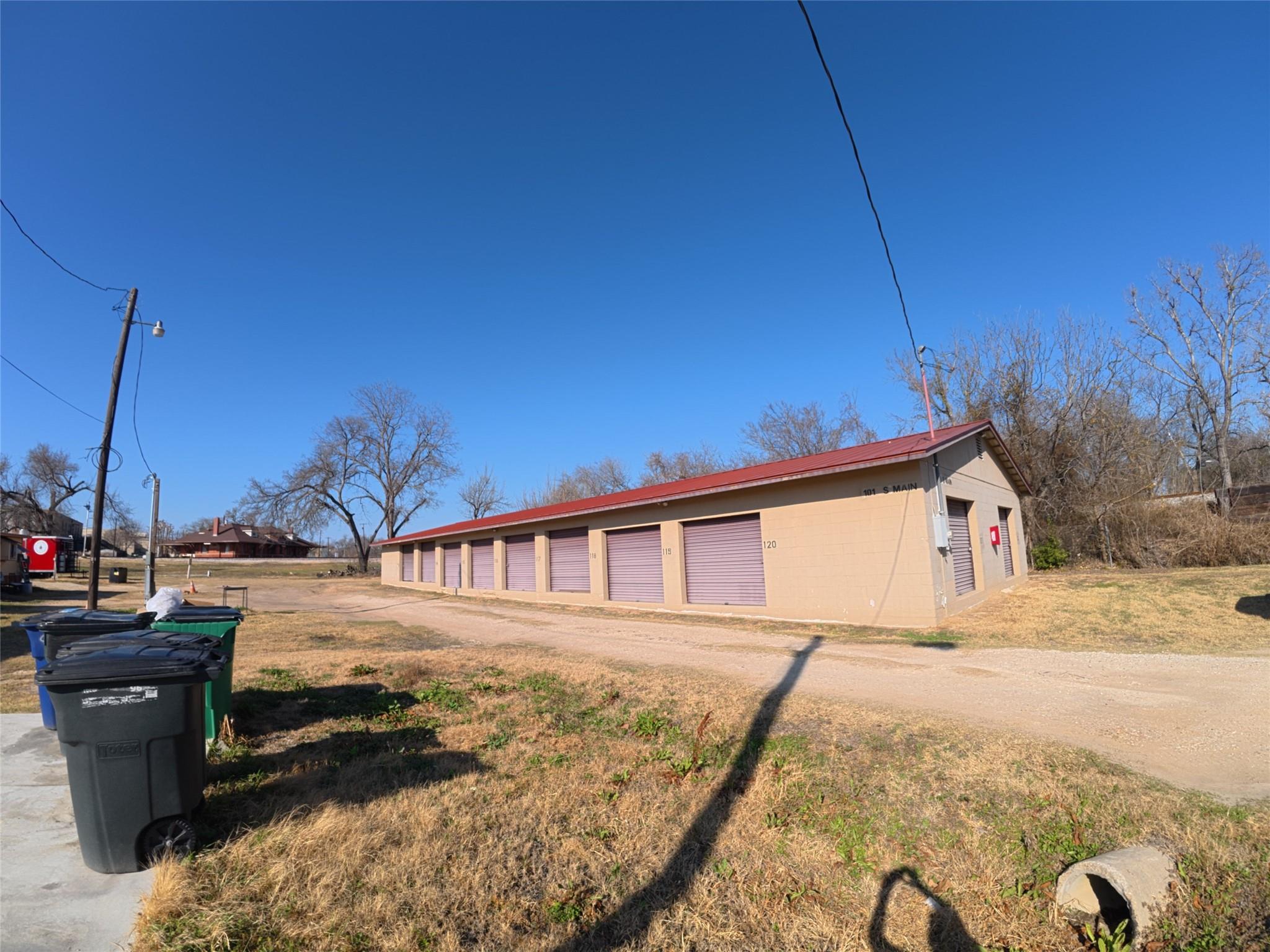 Photo 3