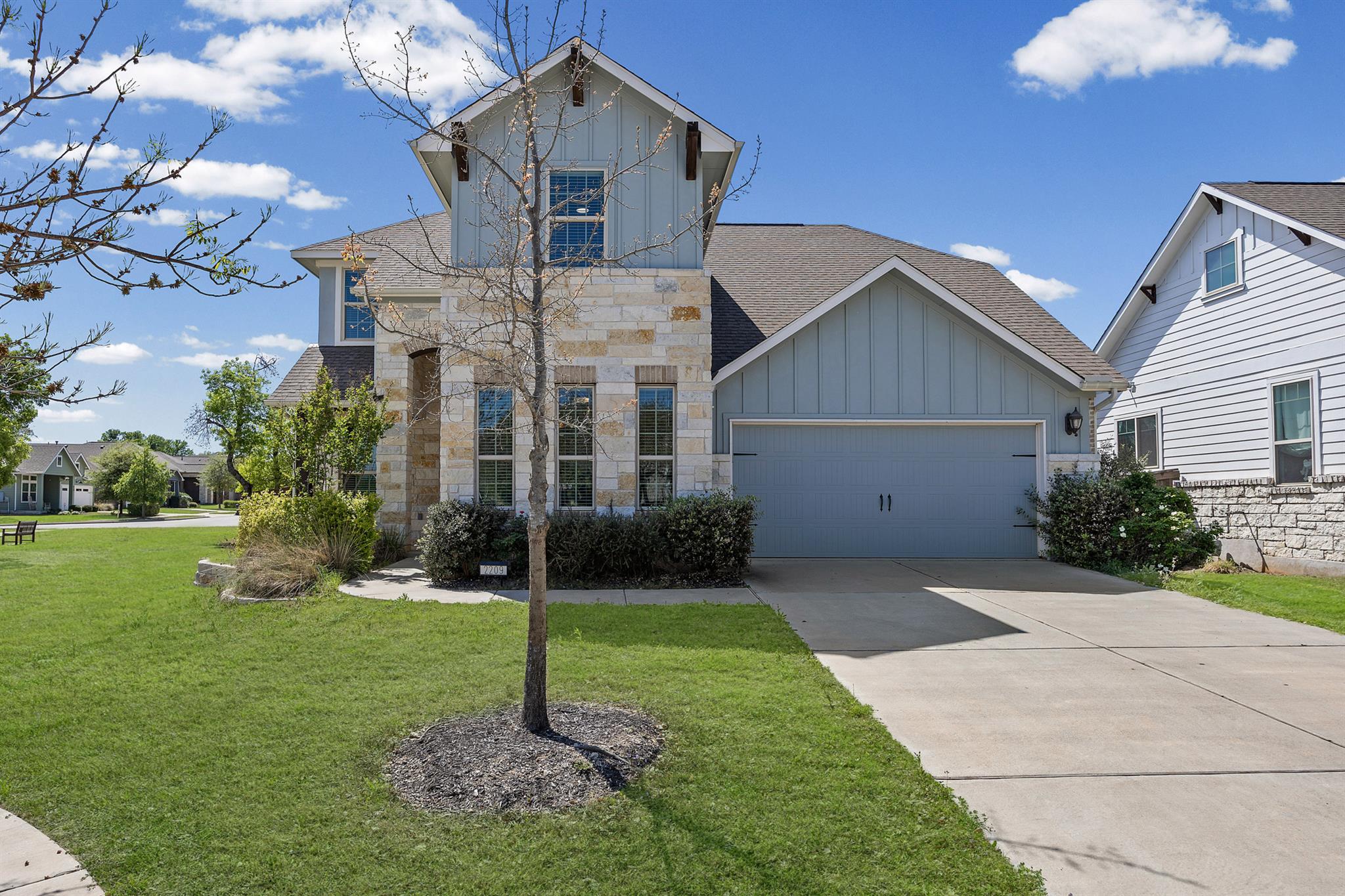 Single Family Residence