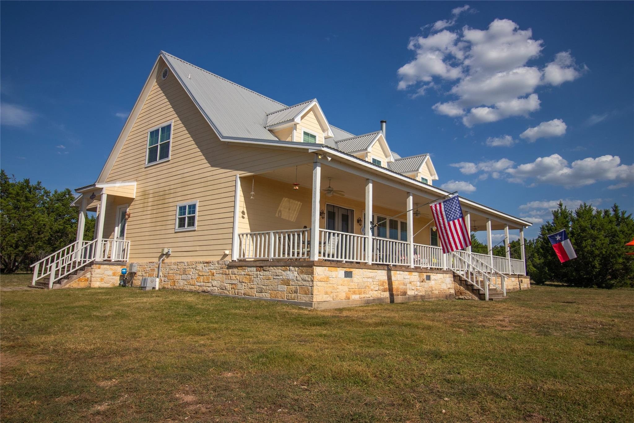 Single Family Residence