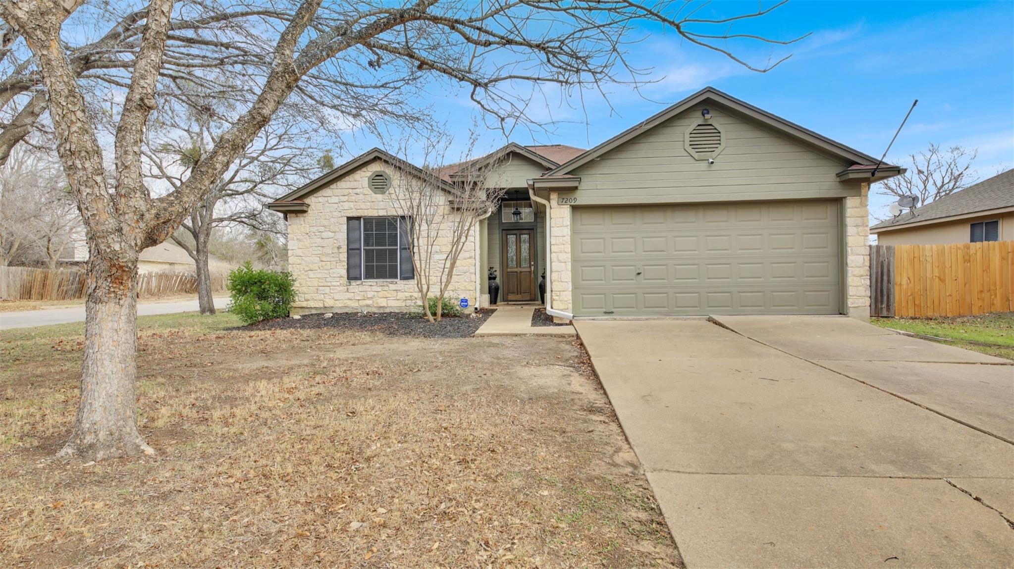 Single Family Residence