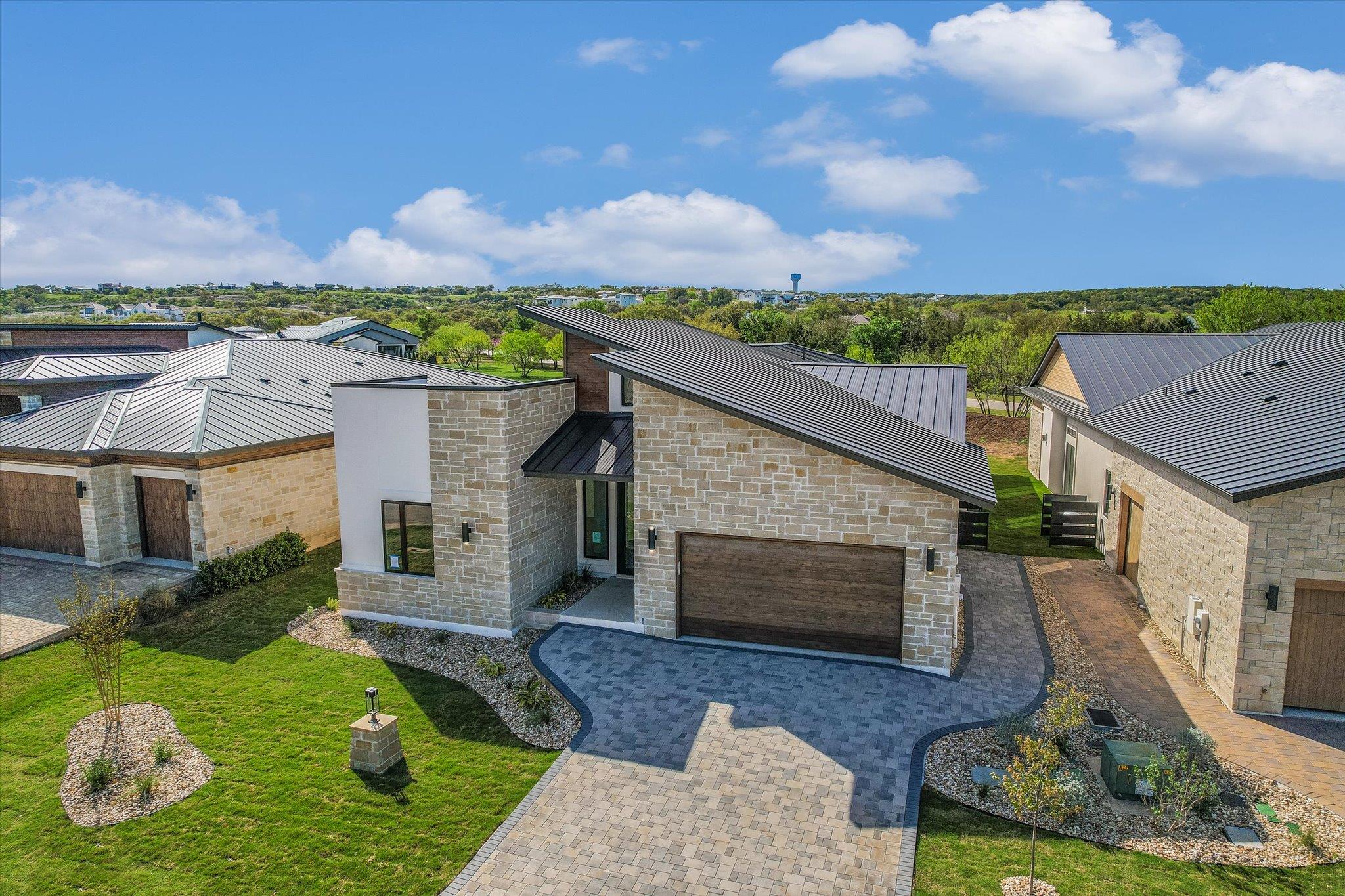 Single Family Residence