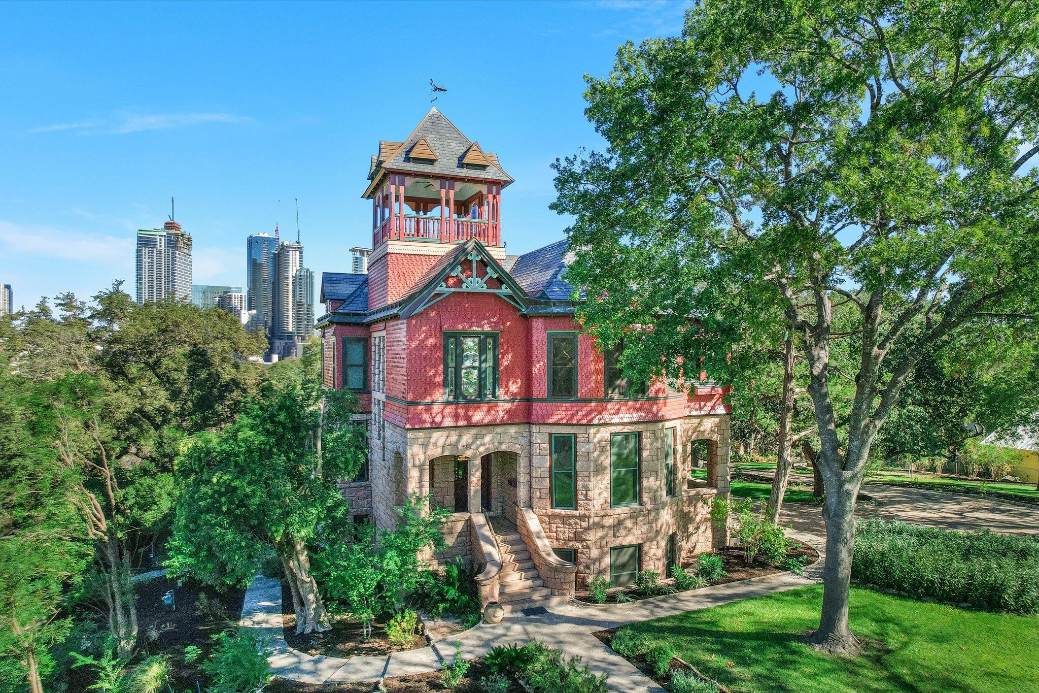 Single Family Residence