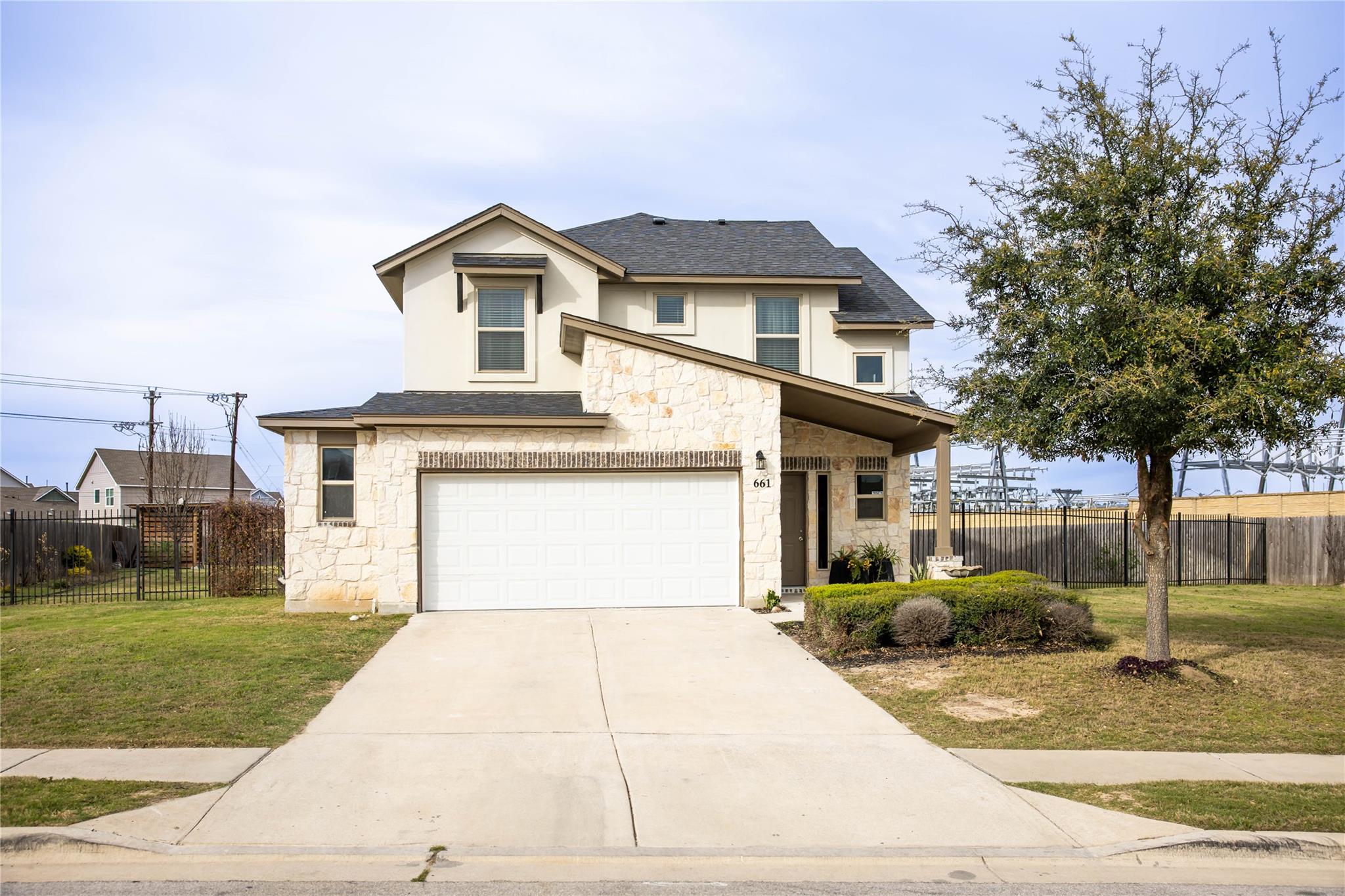 Single Family Residence