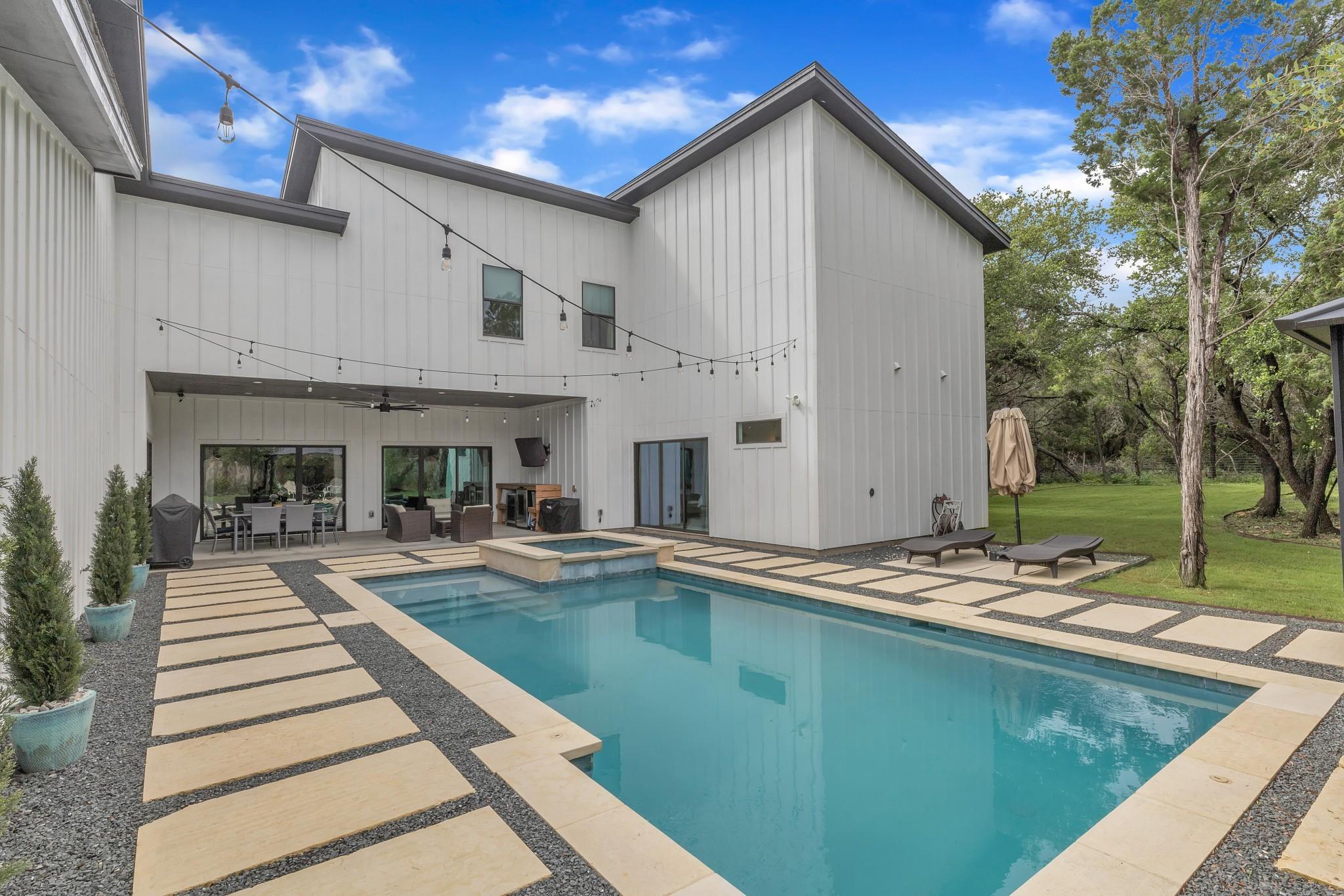 Single Family Residence