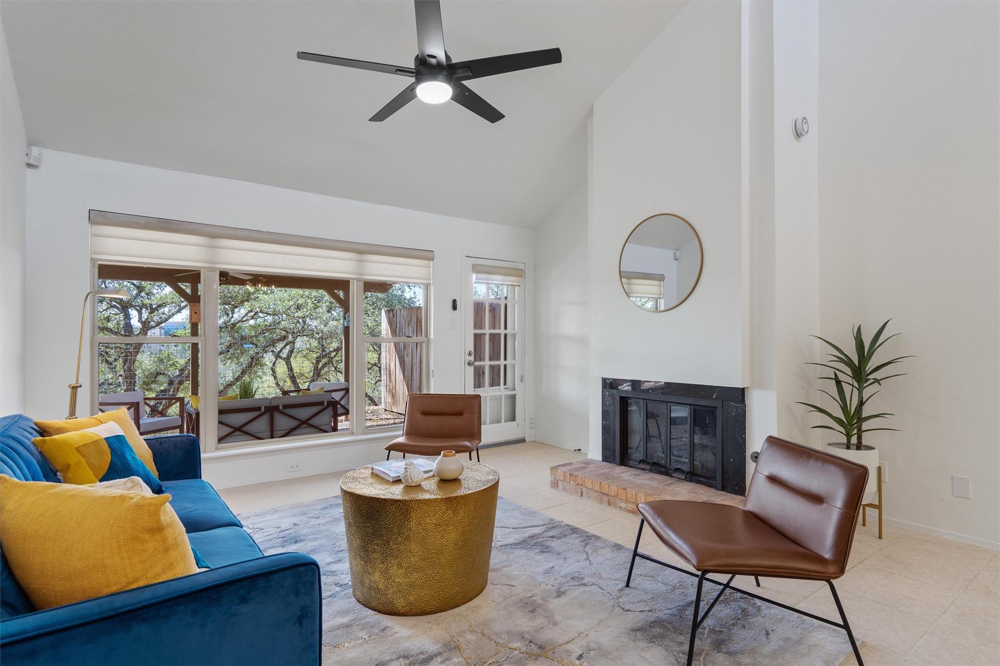 Single Family Residence