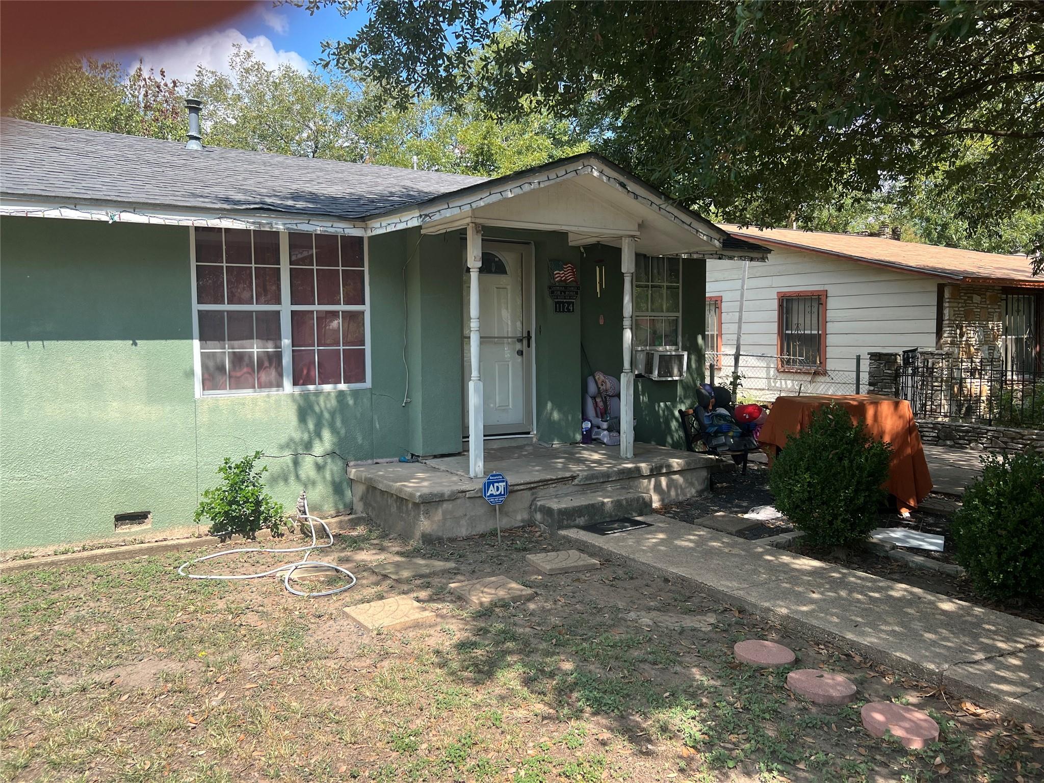 Single Family Residence