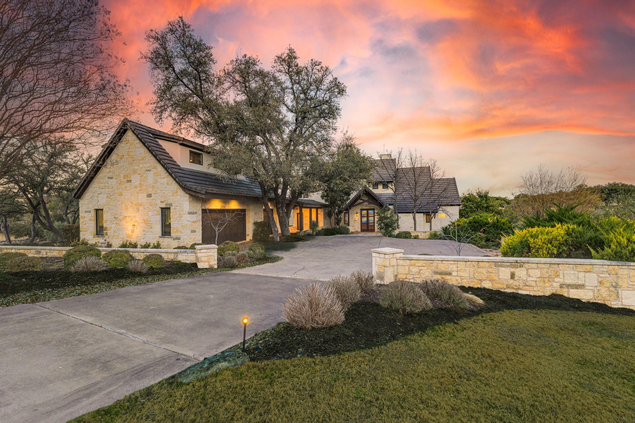 Single Family Residence
