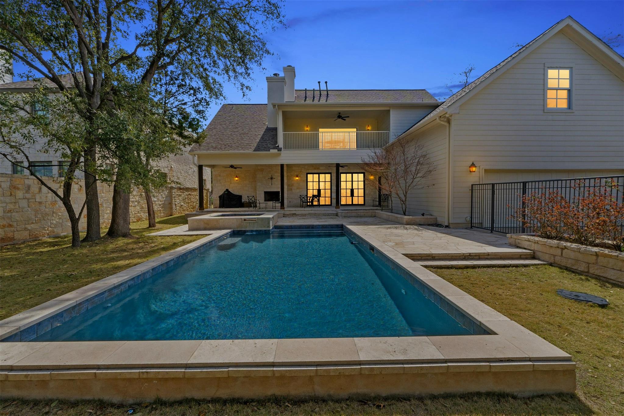 Single Family Residence