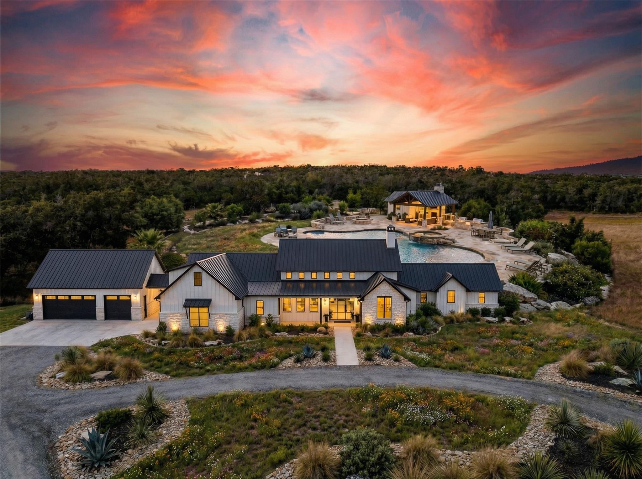 Single Family Residence