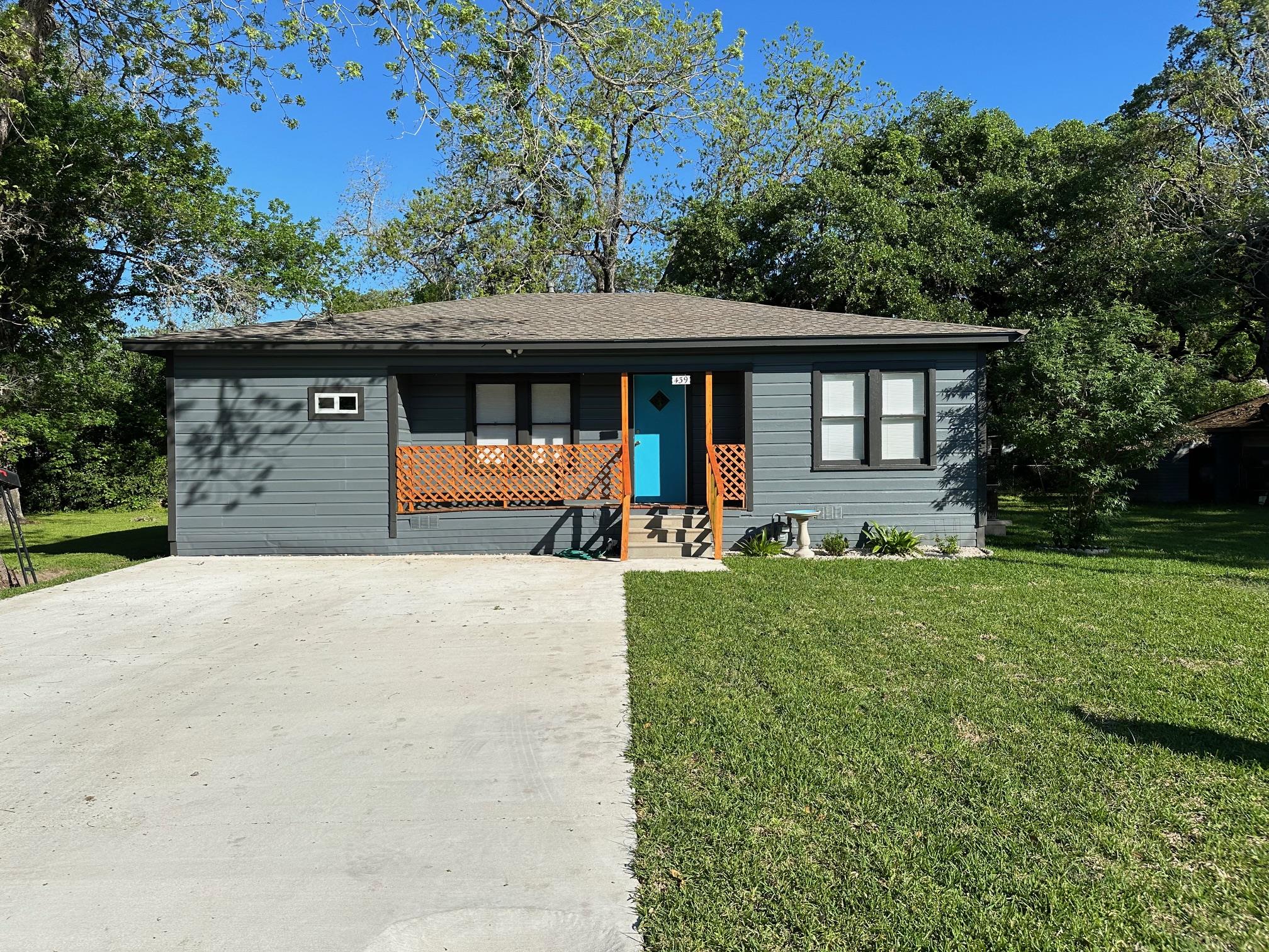 Single Family Residence