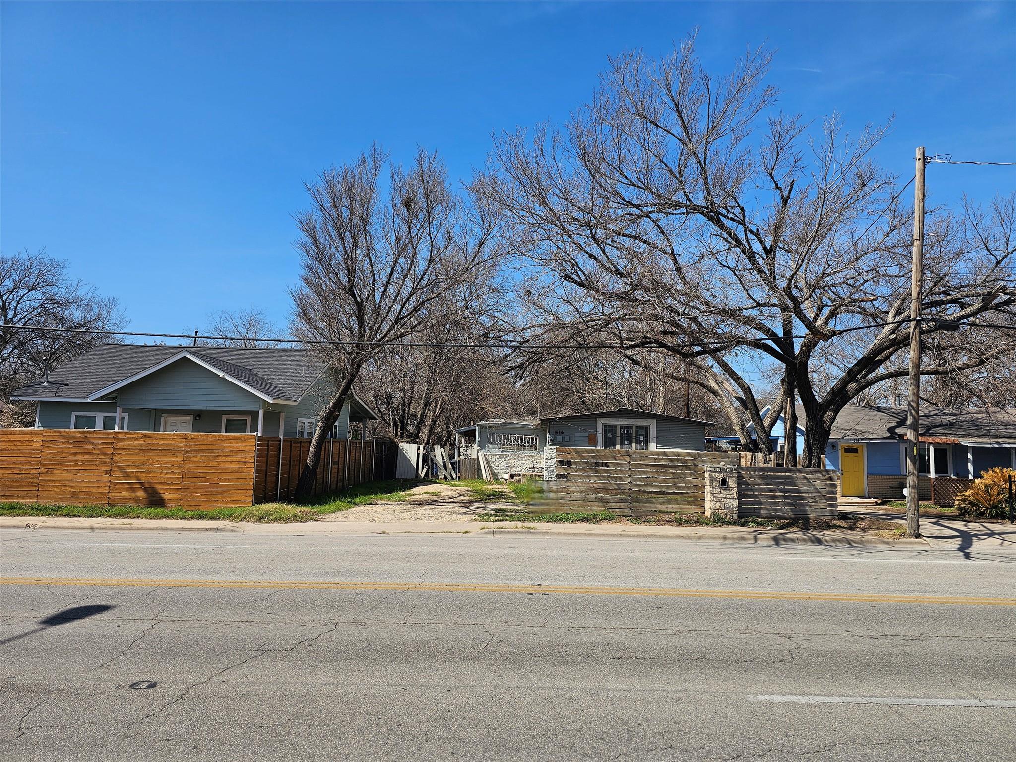 Single Family Residence
