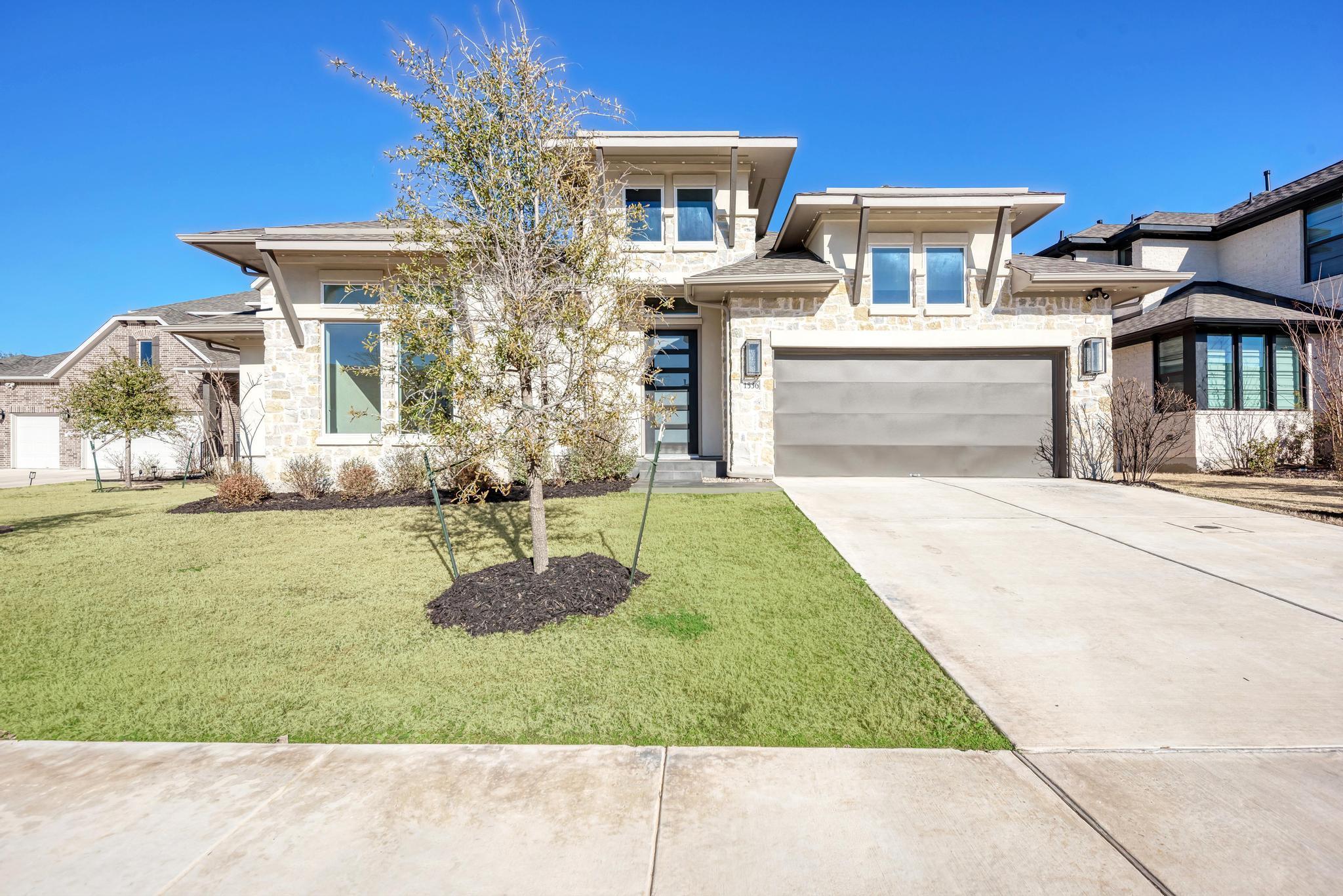 Single Family Residence