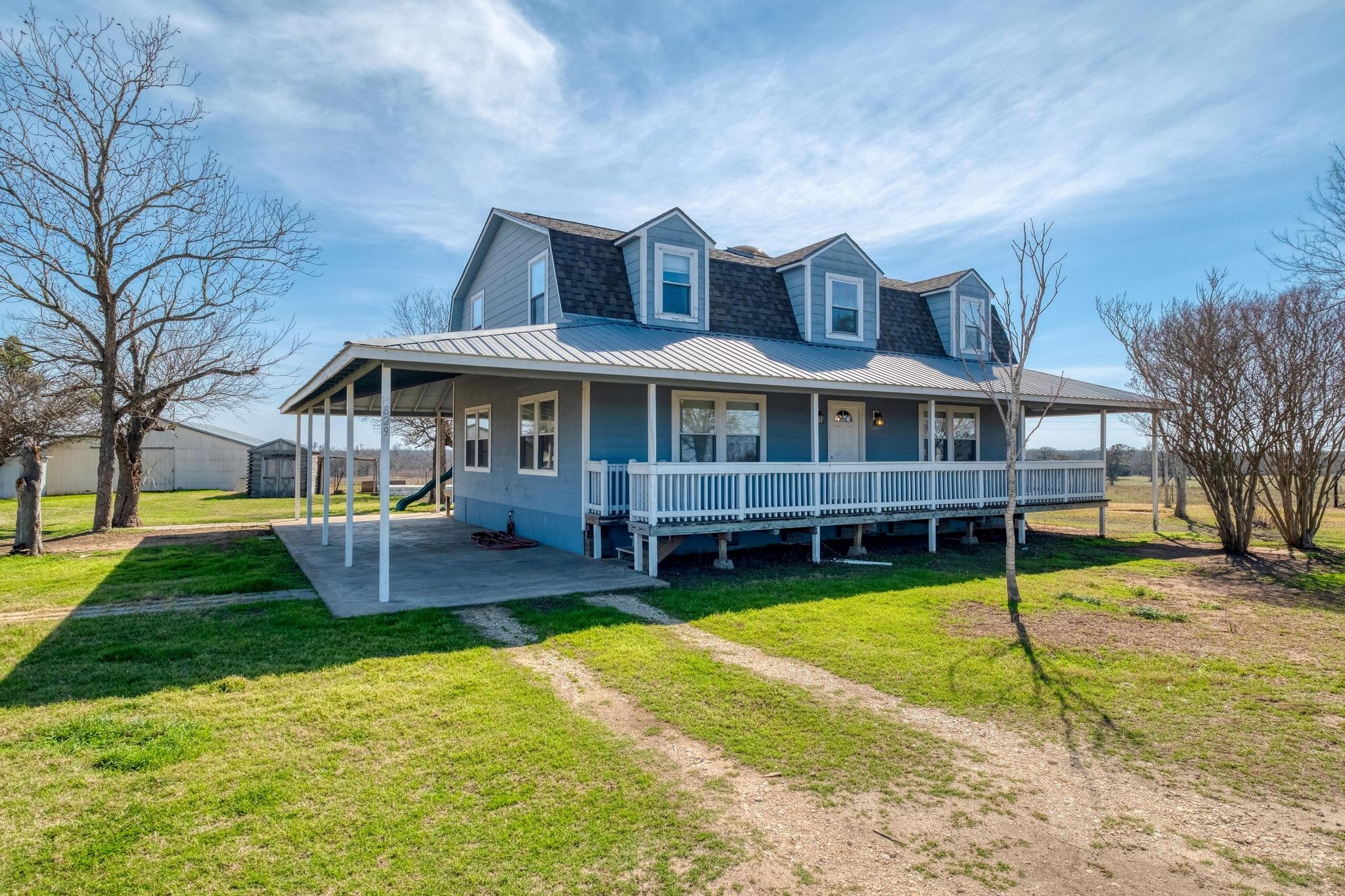 Single Family Residence