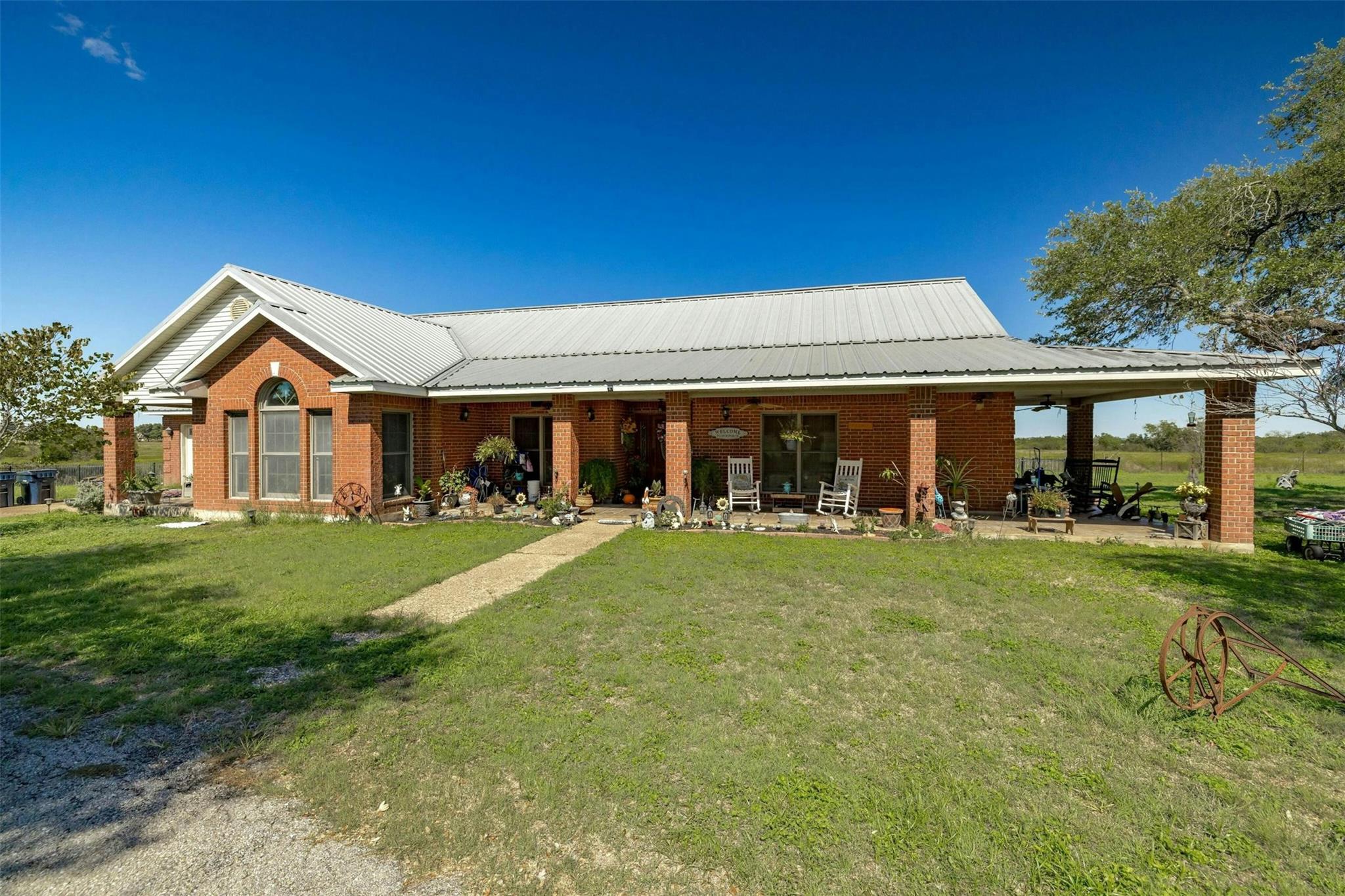 Single Family Residence