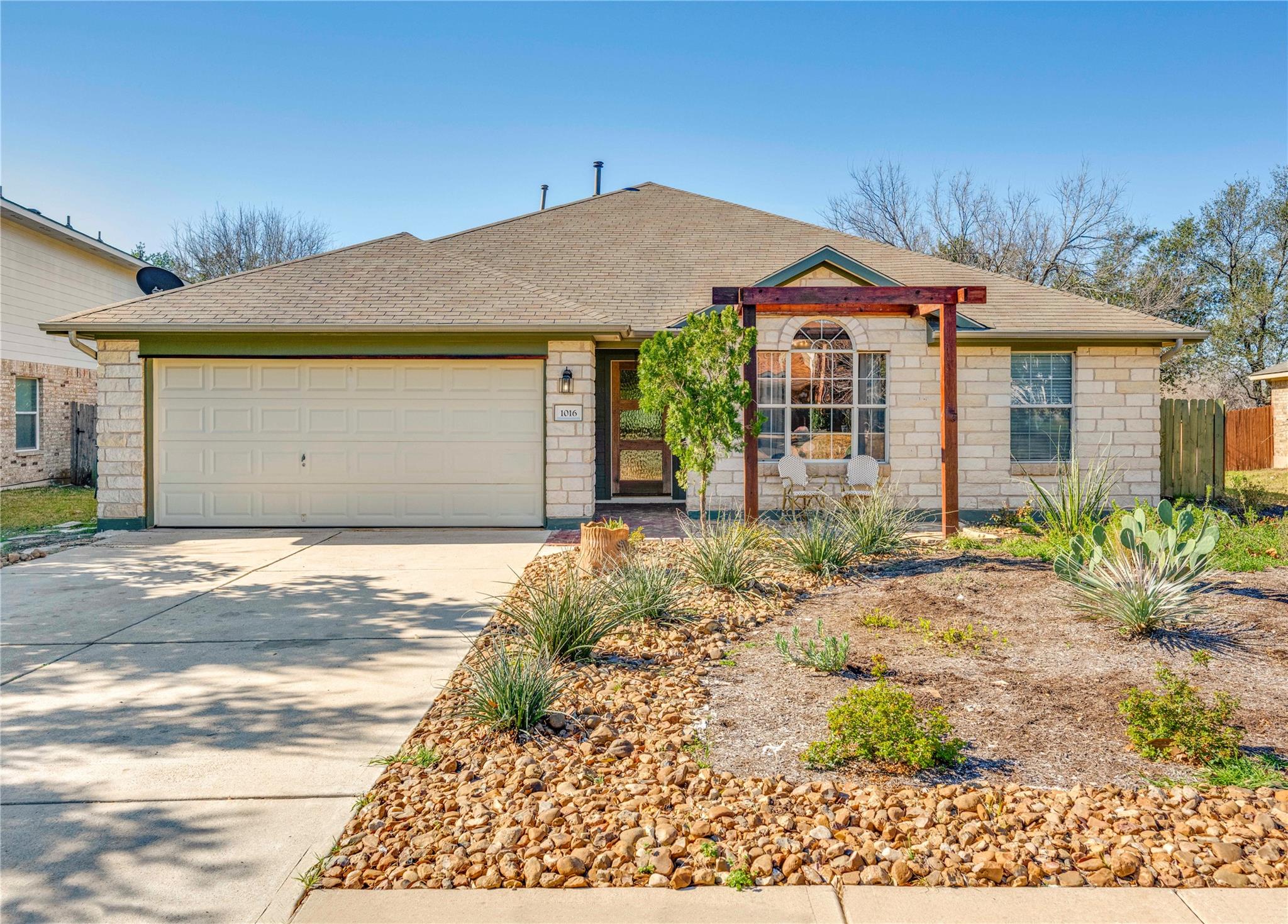 Single Family Residence