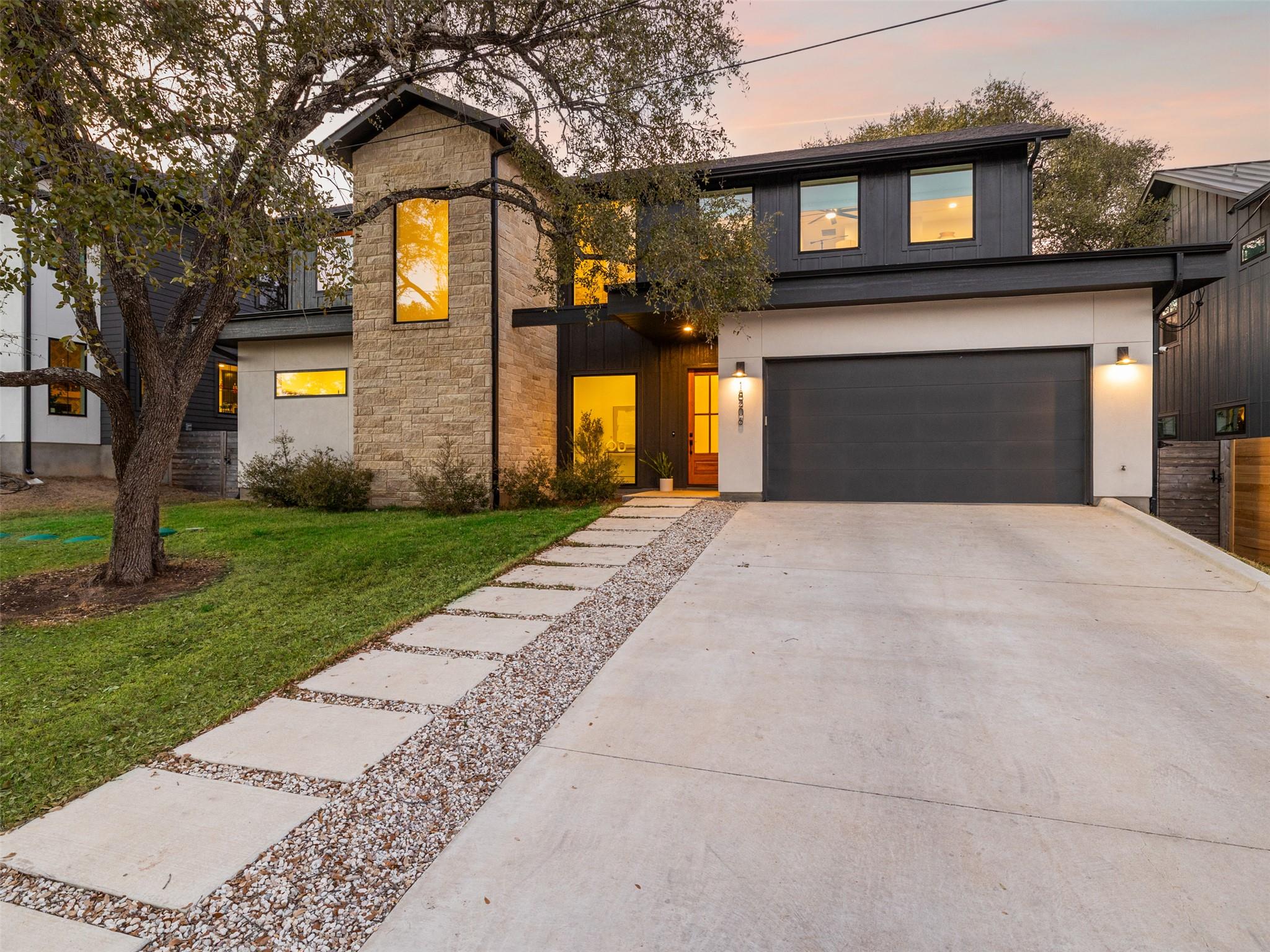 Single Family Residence