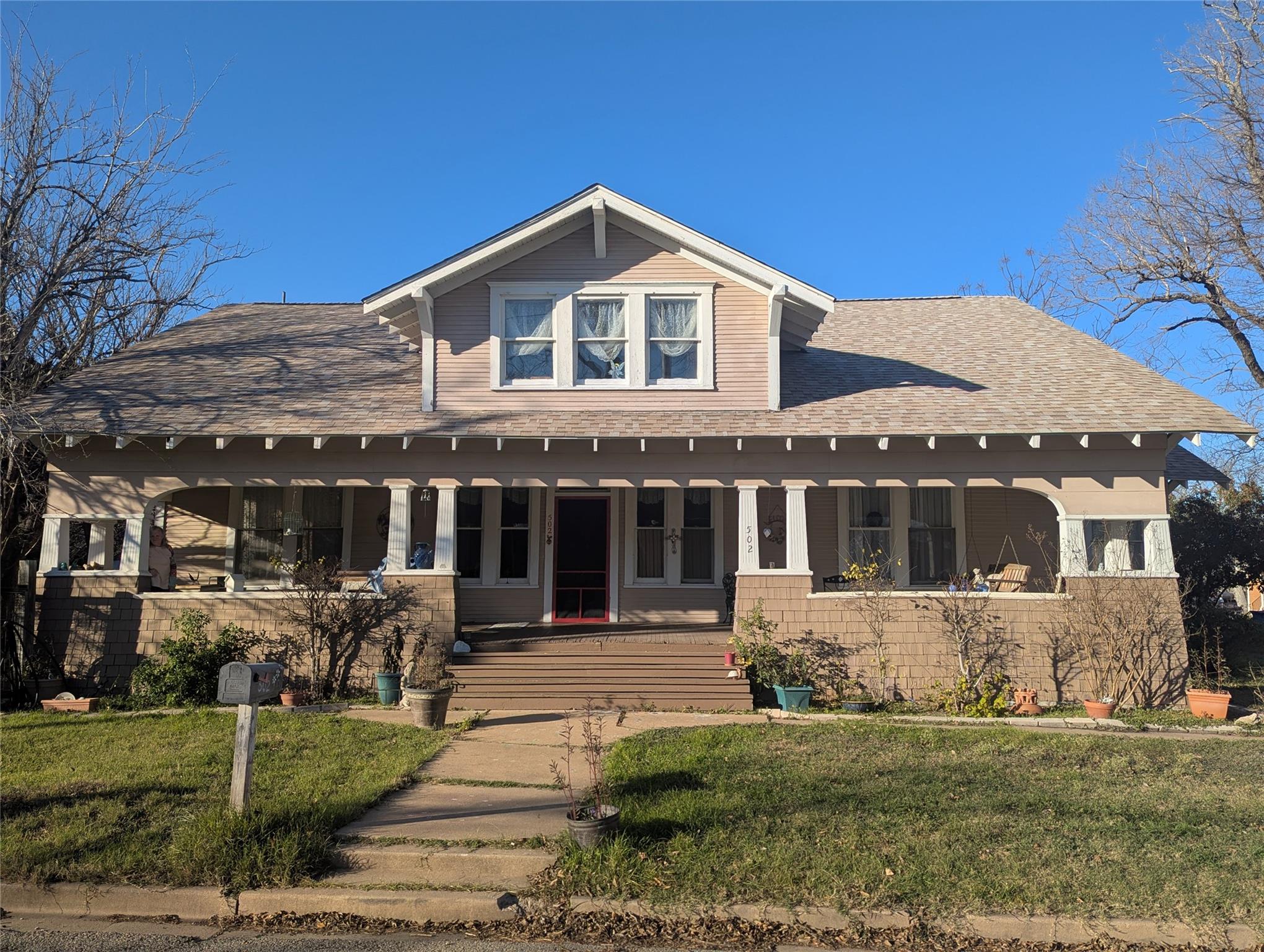 Single Family Residence