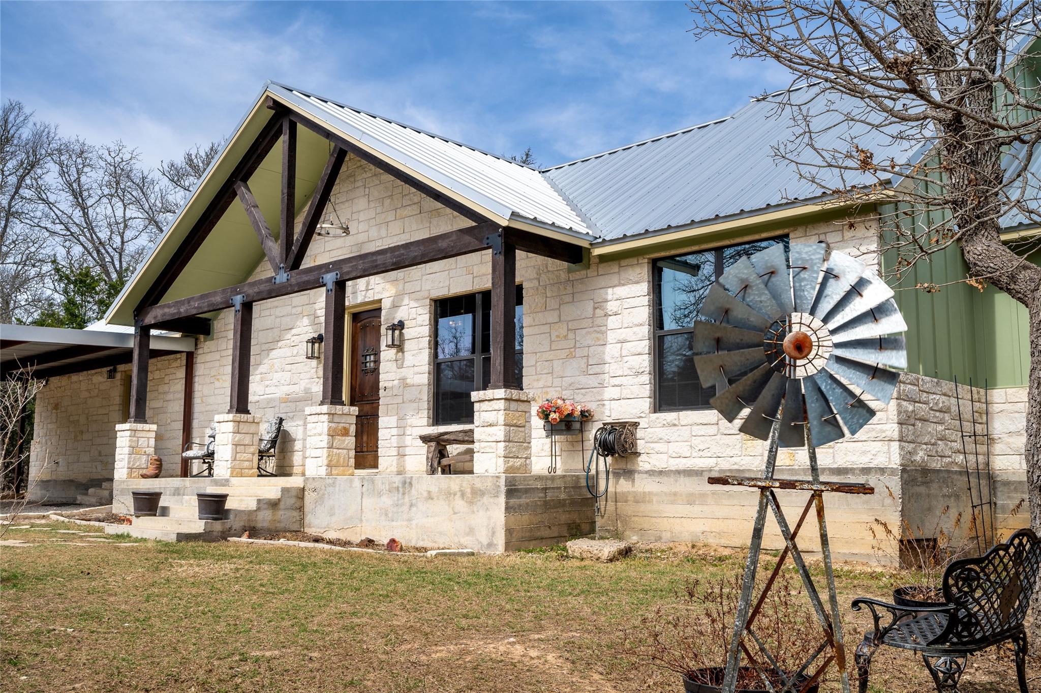 Single Family Residence