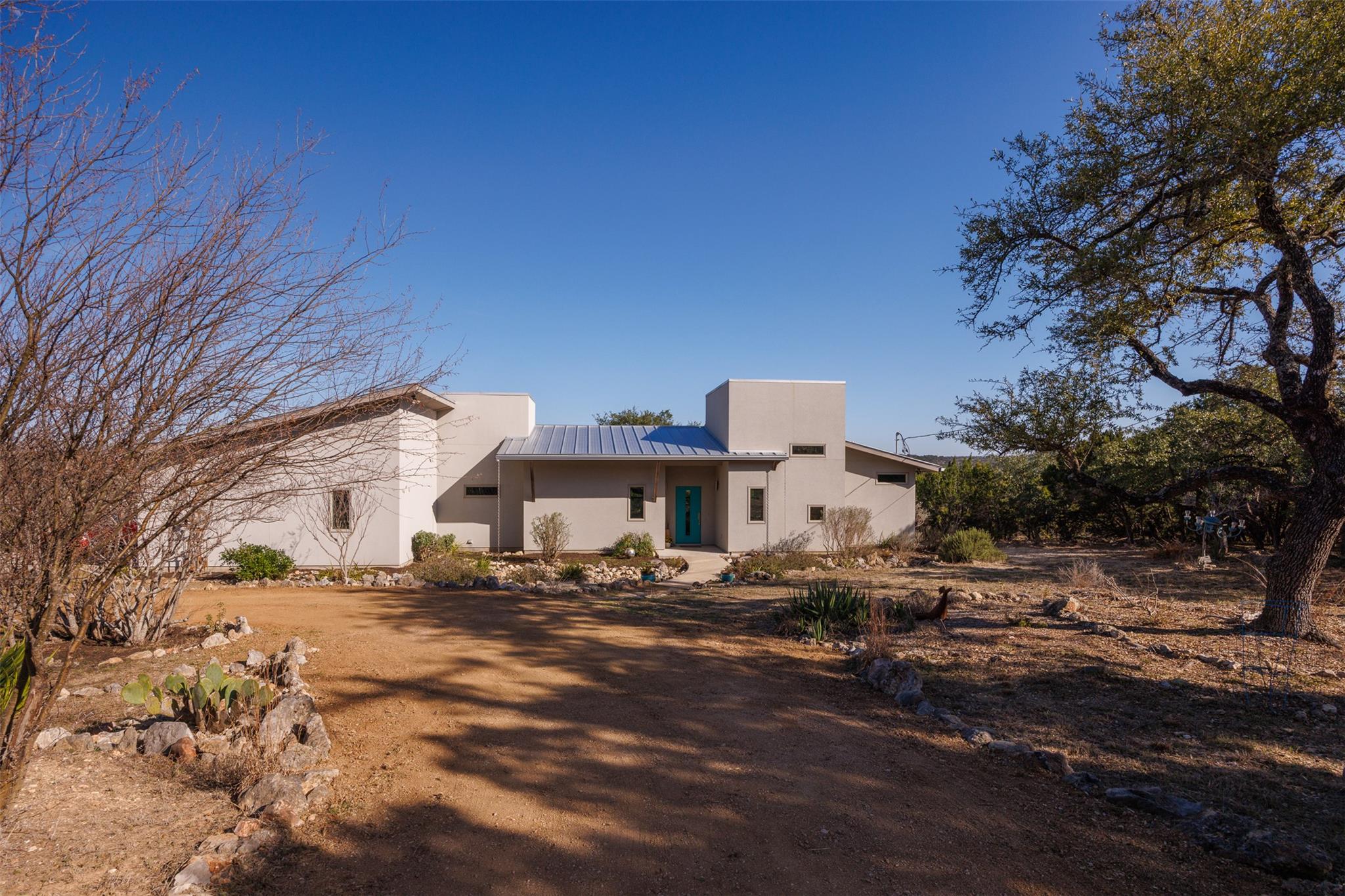 Single Family Residence