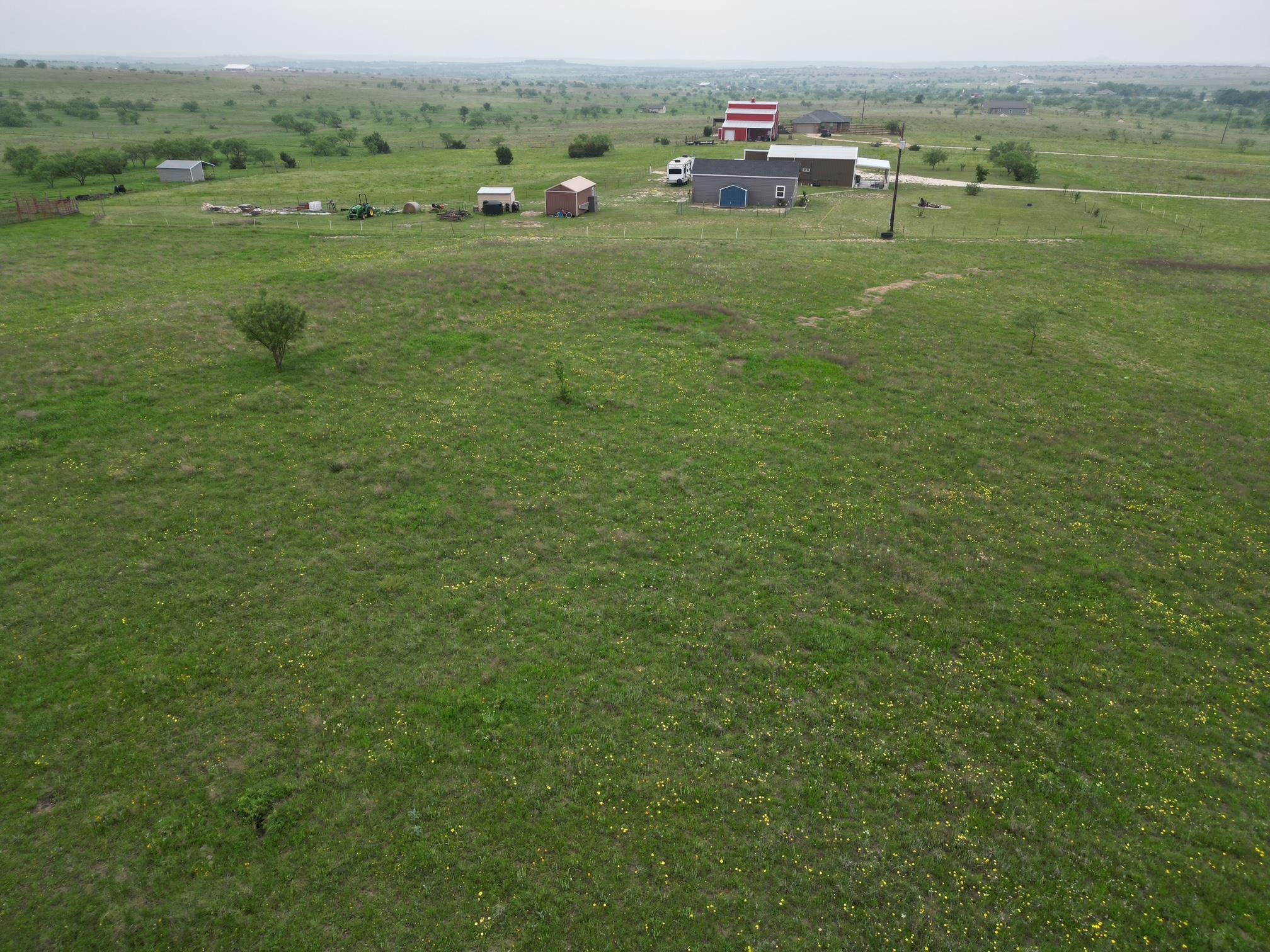 Photo 33