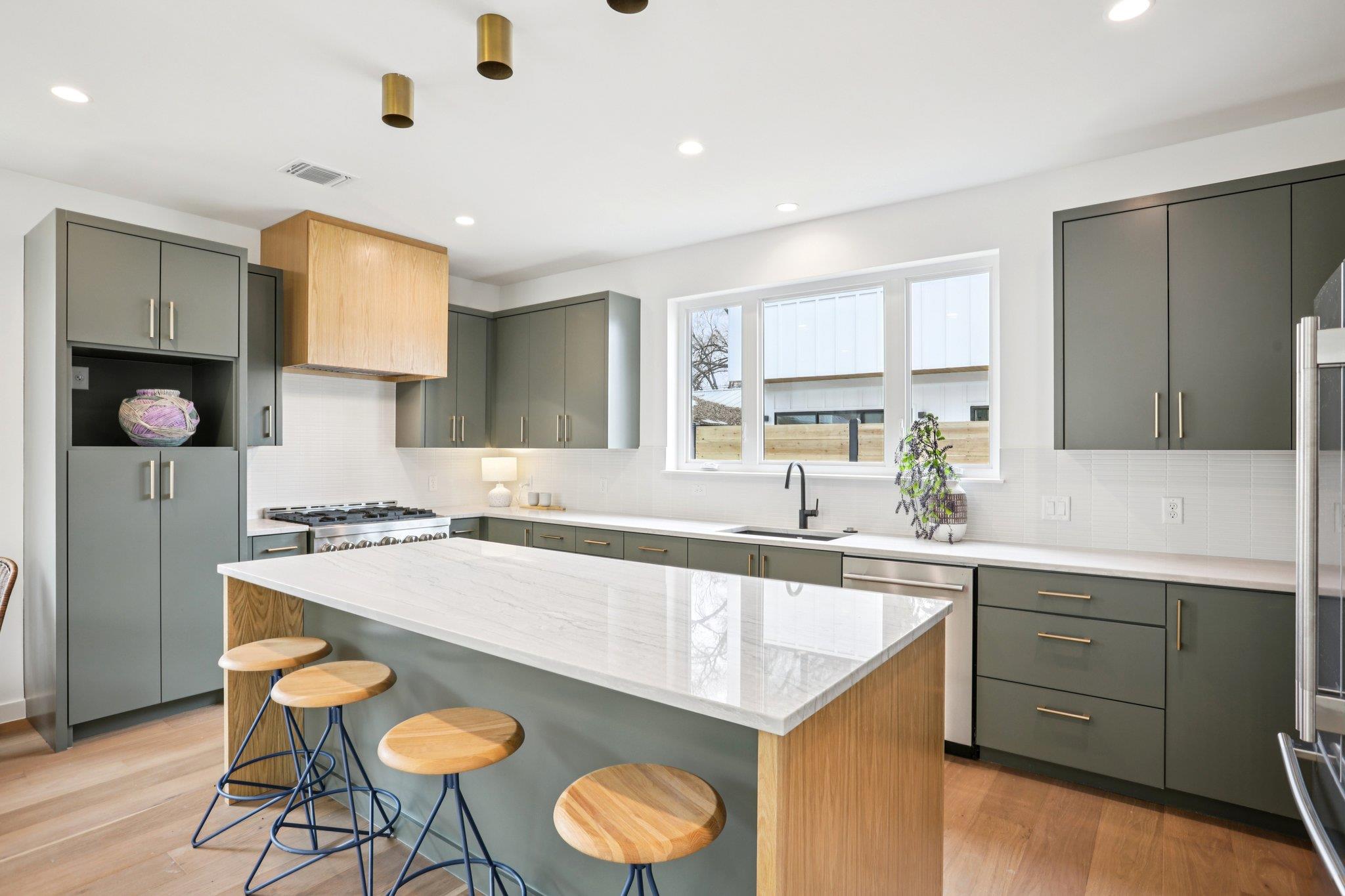 Single Family Residence