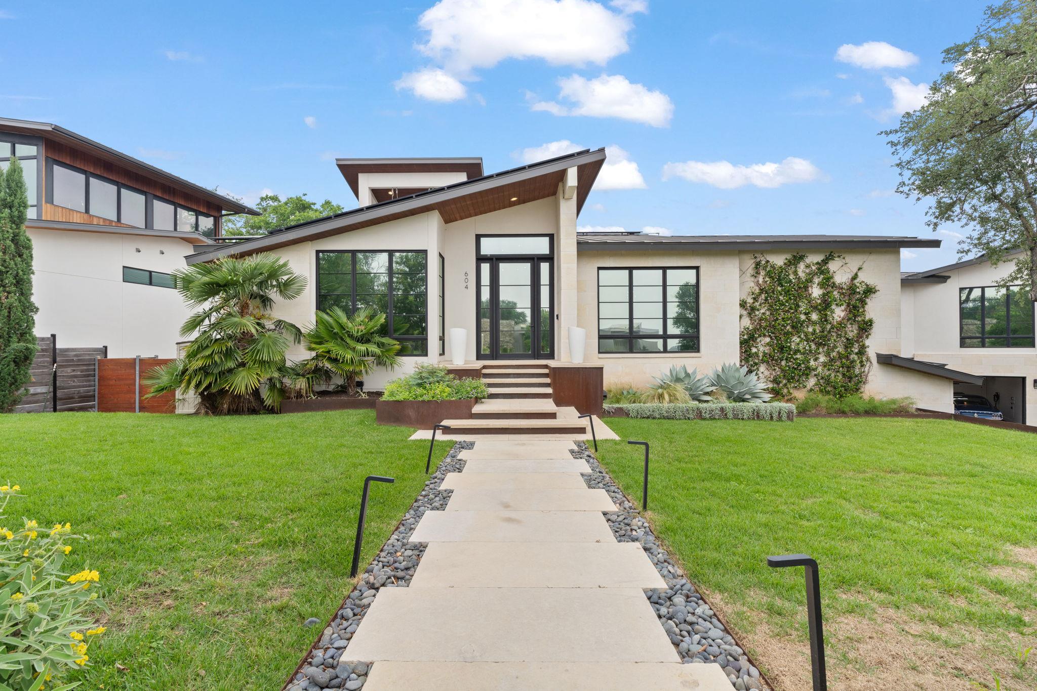 Single Family Residence