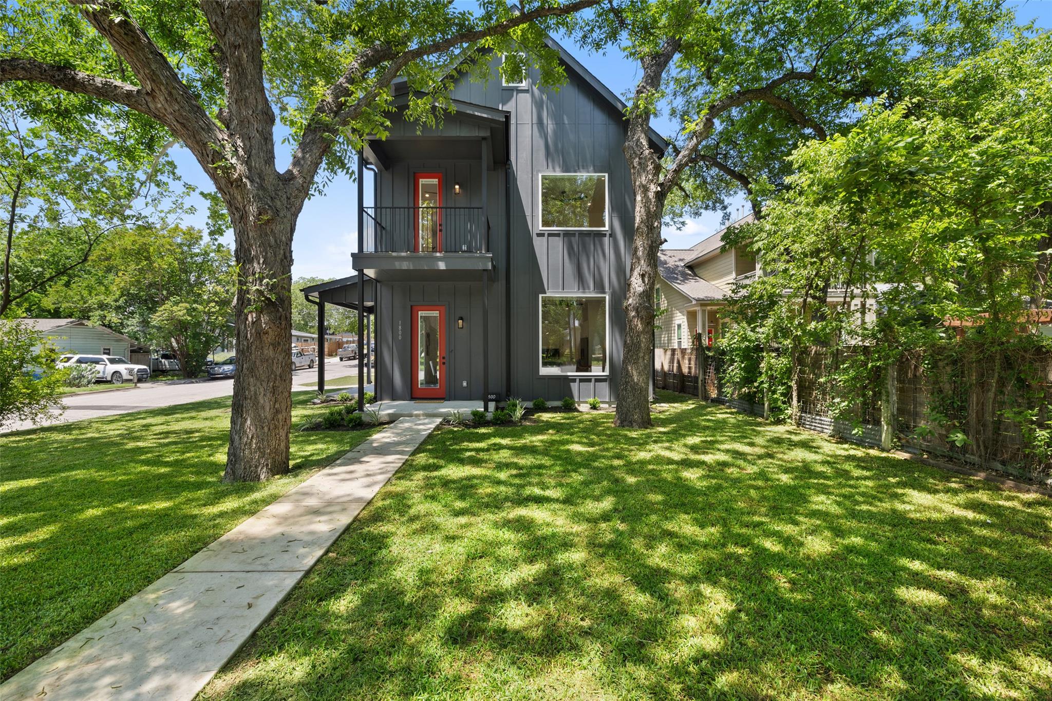 Single Family Residence
