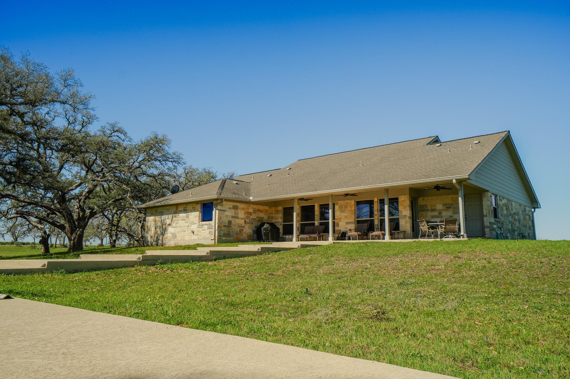 Single Family Residence