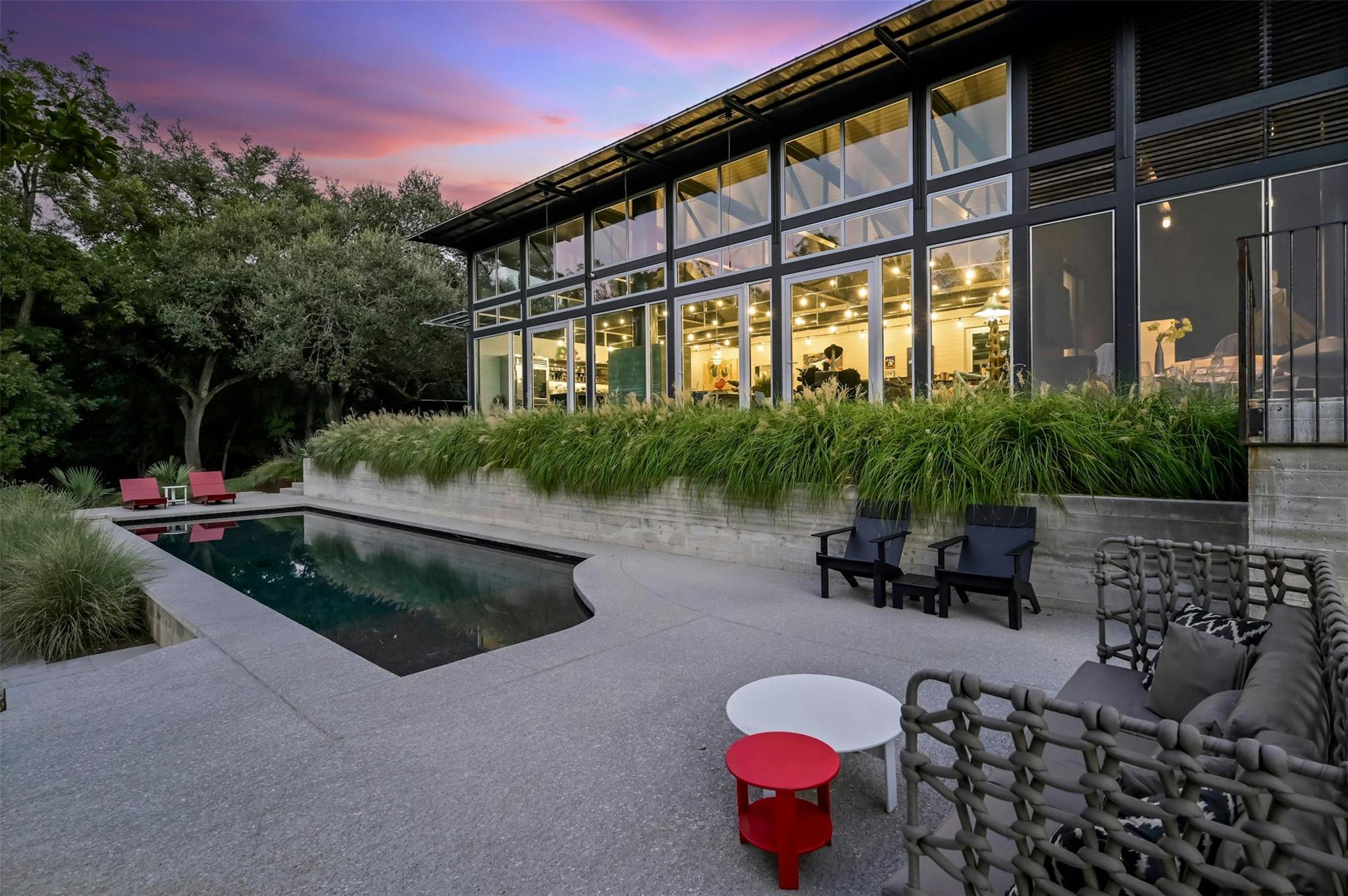 Single Family Residence