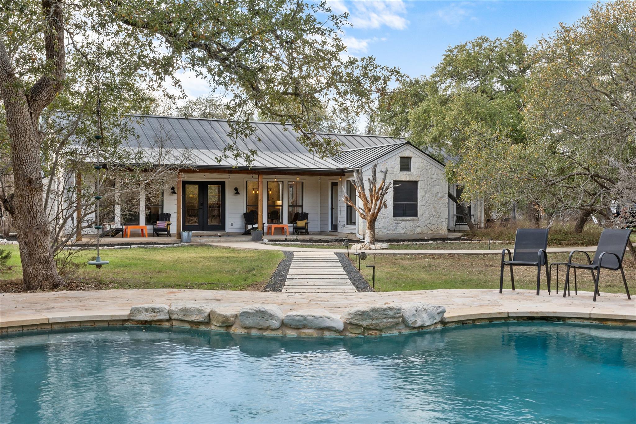 Single Family Residence