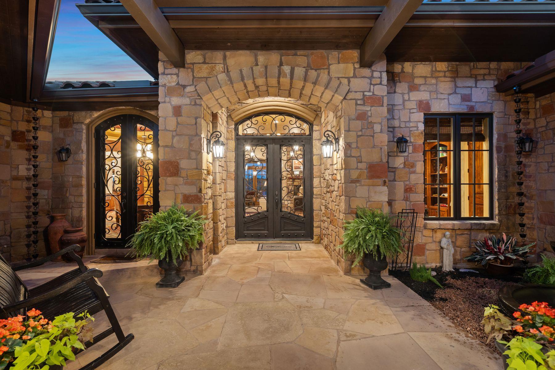 Single Family Residence