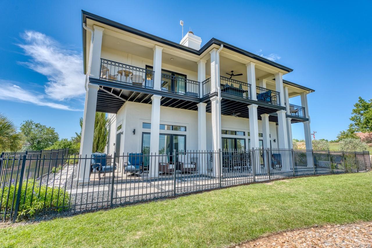 Single Family Residence