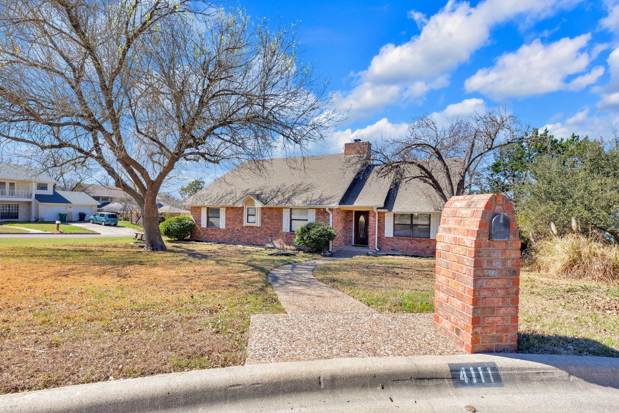 Single Family Residence