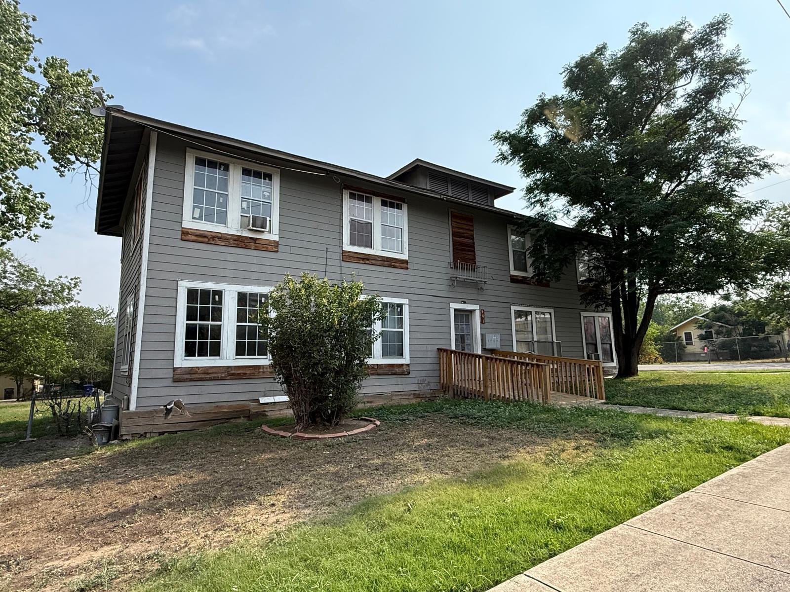 541 Hammond