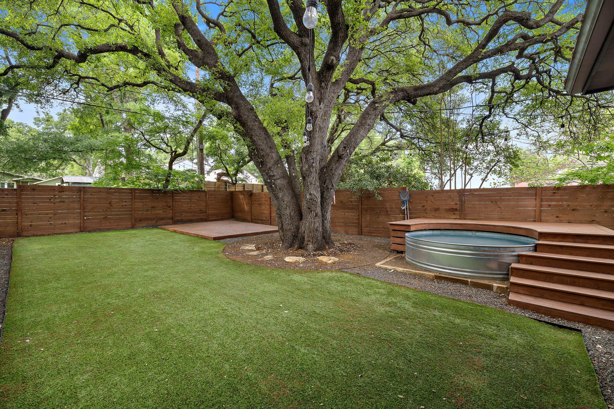 Single Family Residence