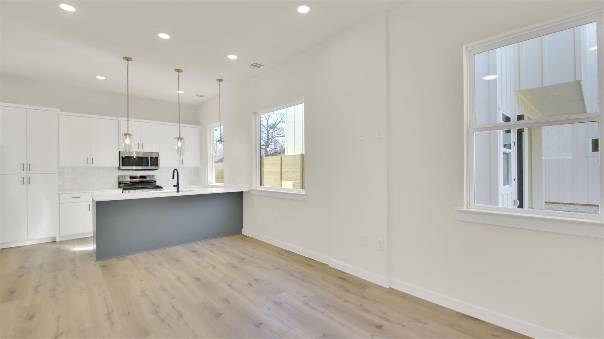 Single Family Residence
