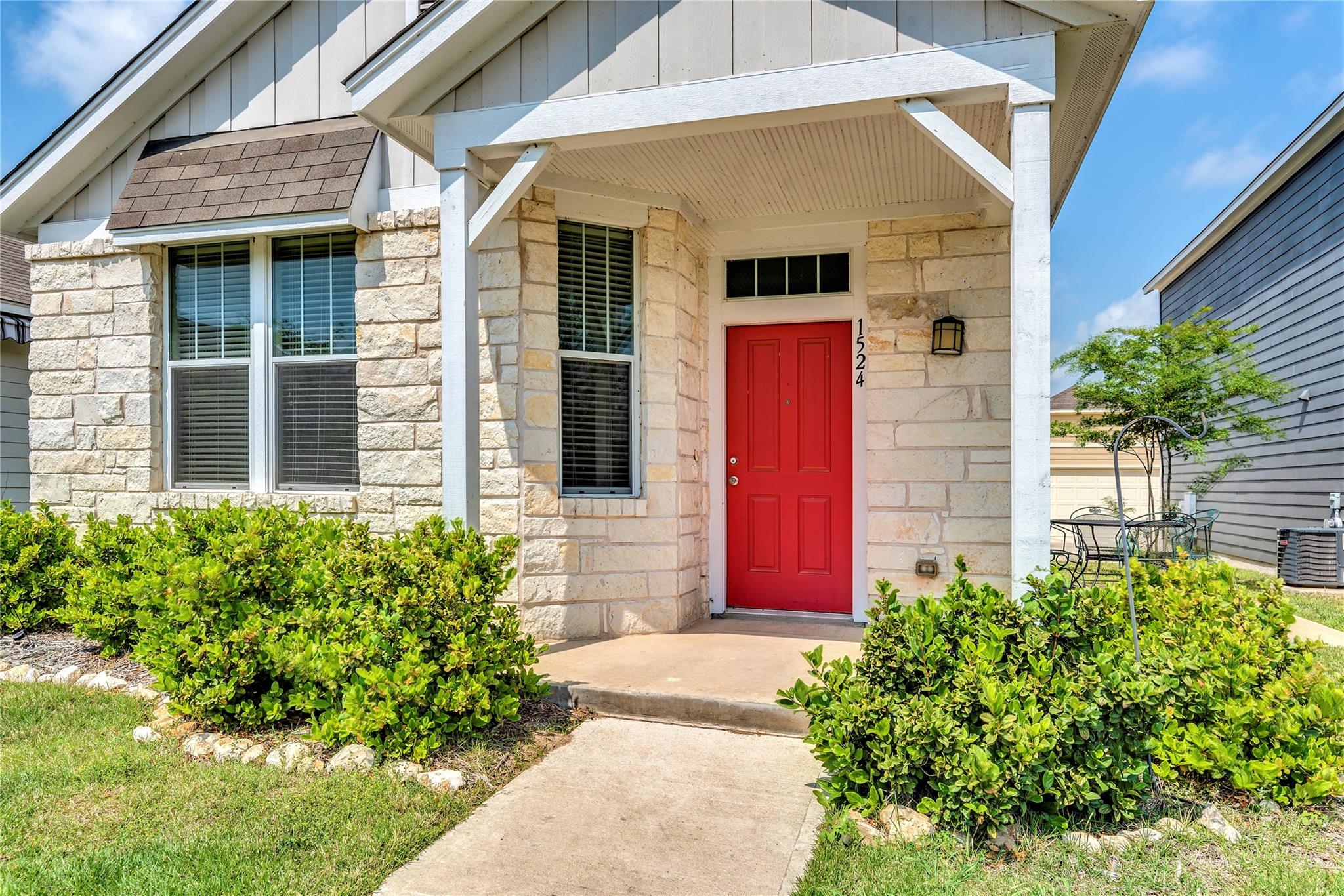Single Family Residence