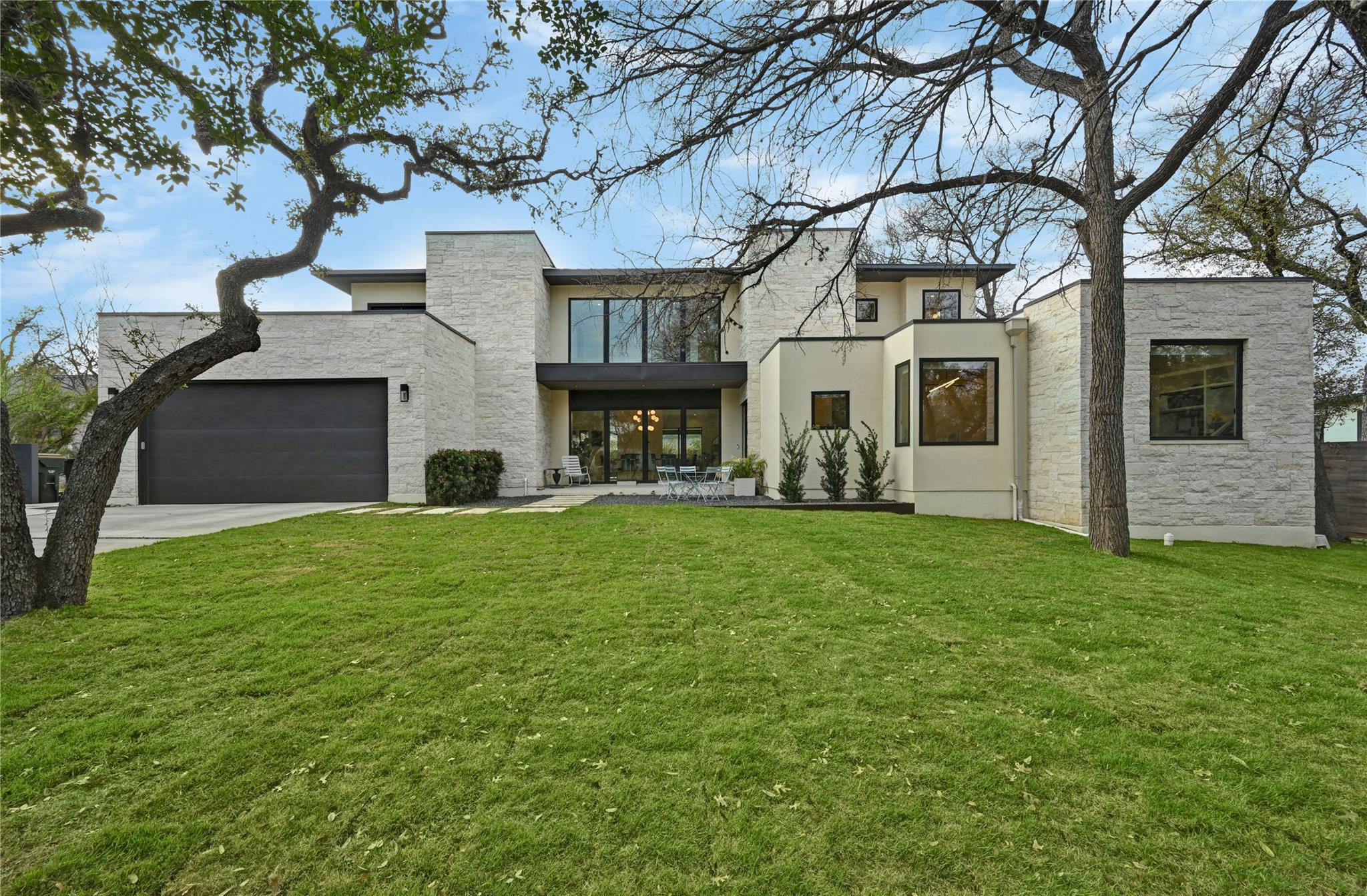 Single Family Residence